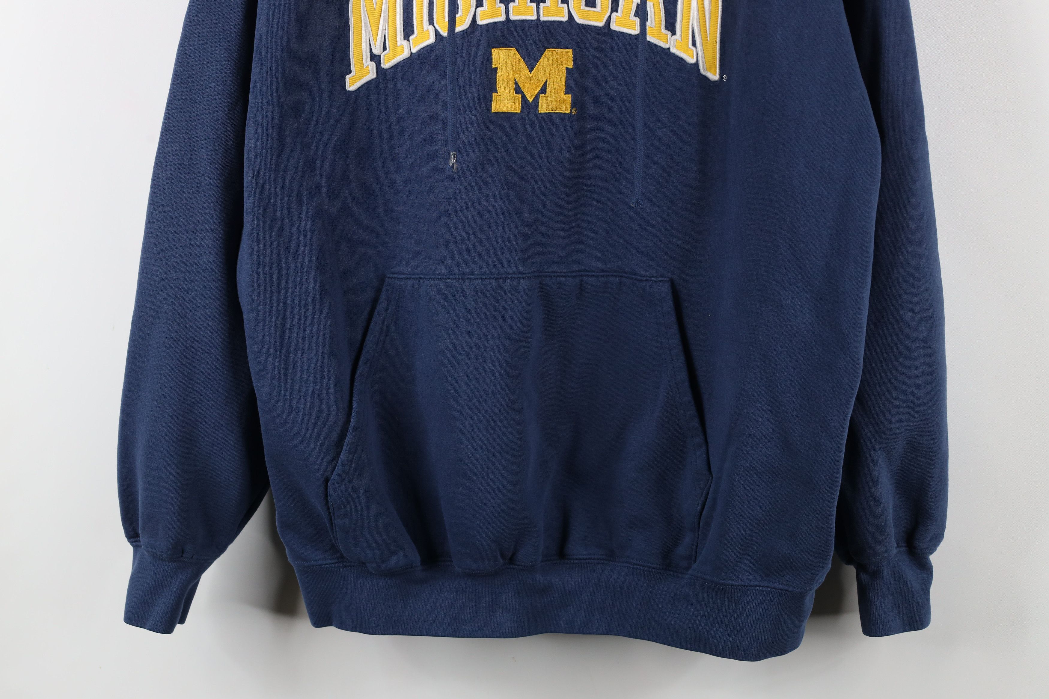 Vintage Vintage 90s Out University of Michigan Hoodie Sweatshirt Size US XL / EU 56 / 4 - 3 Thumbnail