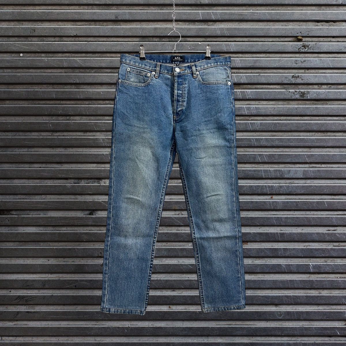 A.P.C. A.P.C. Petit New Standard Mid Rise Taper Leg Denim Jeans Size US 30 / EU 46 - 1 Thumbnail