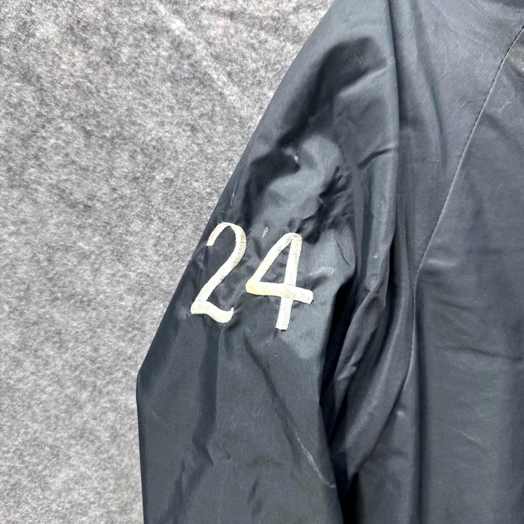 Champion Club 21 Vintage Windbreaker Mens L Black 1991 Champions Coaches Baseball 90s Jacket Size US L / EU 52-54 / 3 - 5 Thumbnail
