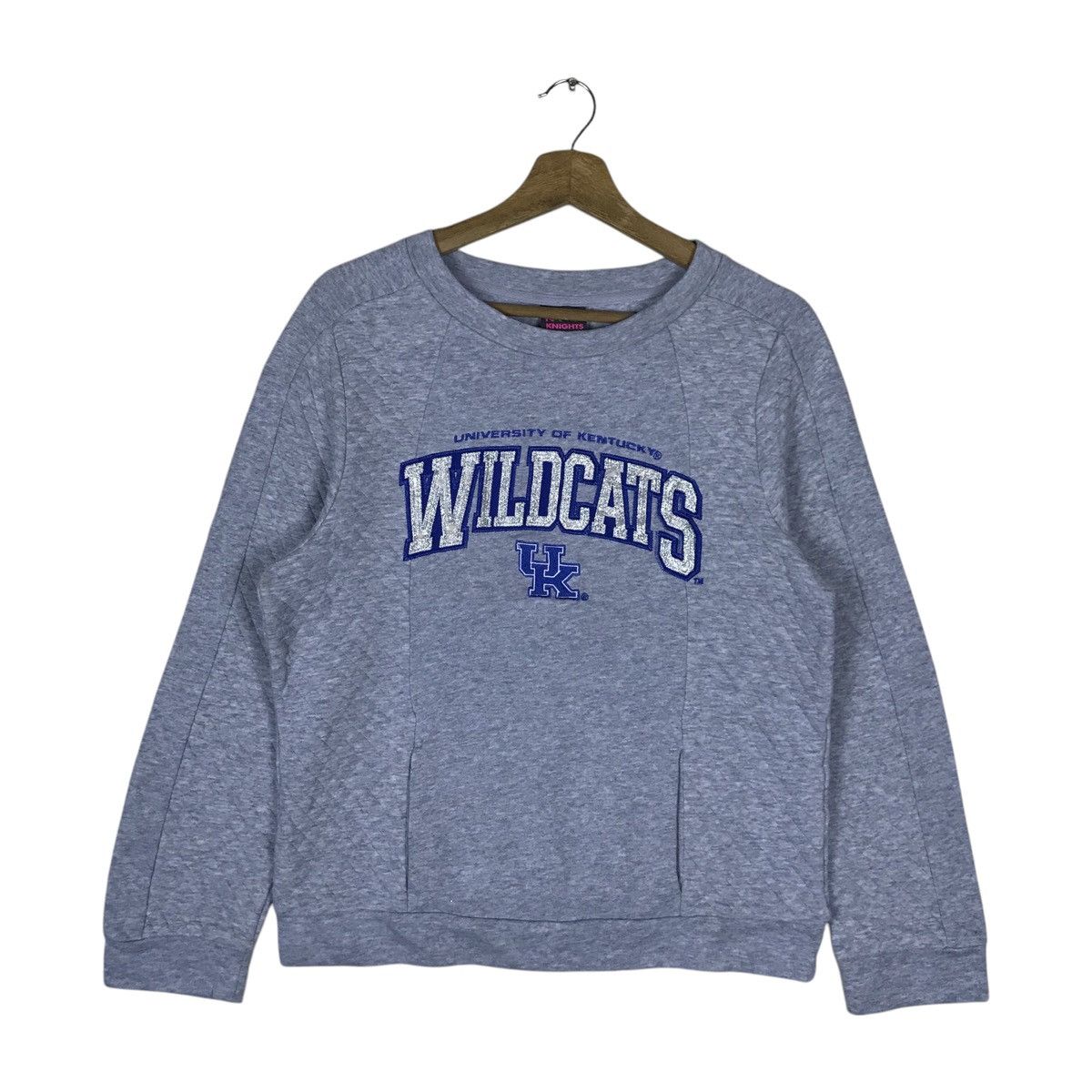 Vintage Vintage Knight Apparel Wildcats Spell Out Pullover Jumper Size M / US 6-8 / IT 42-44 - 1 Thumbnail