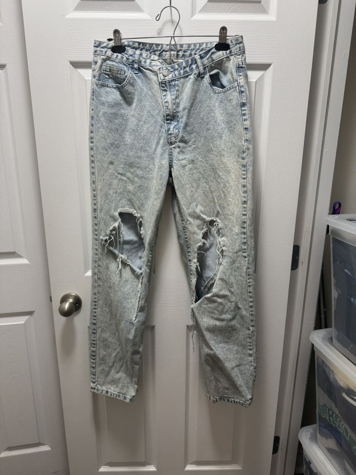 Other Light Wash Distressed Ripped Denim Jeans Asymmetrical Street Size US 32 / EU 48 - 1 Thumbnail