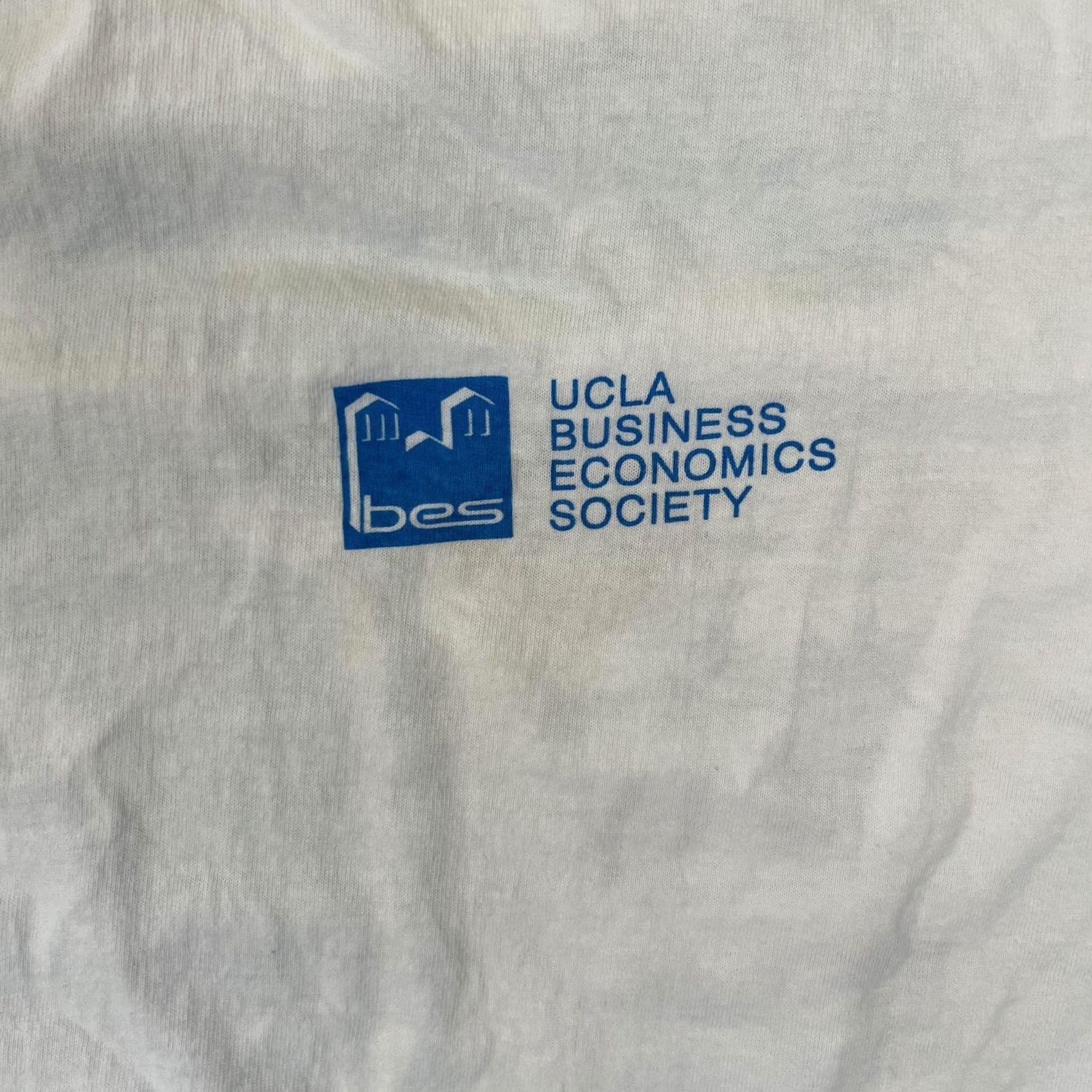 Vintage VINTAGE UCLA BUSINESS ECONOMICS SOCIETY Shirt Mens XL White Short Sleeve Crew Neck 90s Graphic Print Logo Stedman Size US XL / EU 56 / 4 - 3 Thumbnail