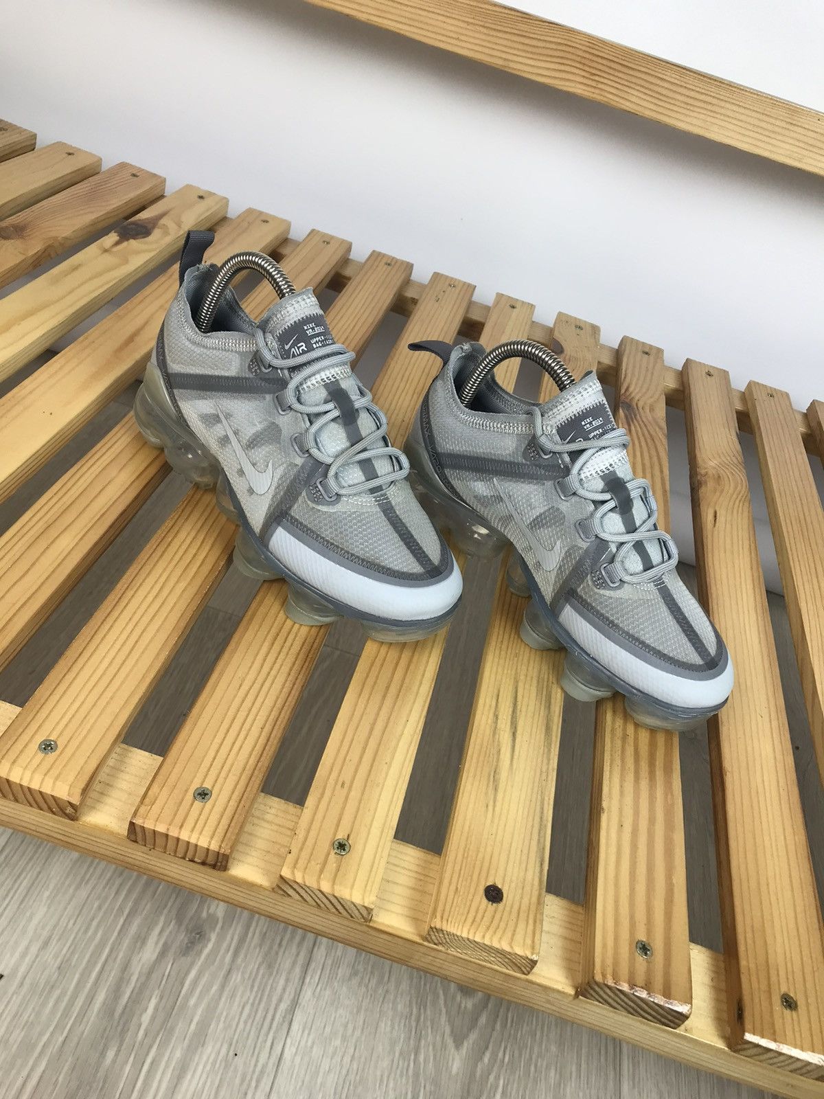 Nike Nike Air Vapormax 2019 Pale Grey Size US 4 / IT 34 - 1 Thumbnail