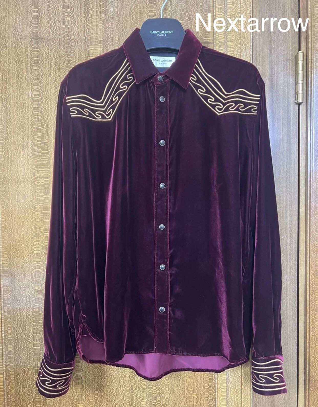 Saint Laurent Paris × Yves Saint Laurent Saint Laurent slp18fw gold thread palace red velvet shirt Size US M / EU 48-50 / 2 - 1 Thumbnail
