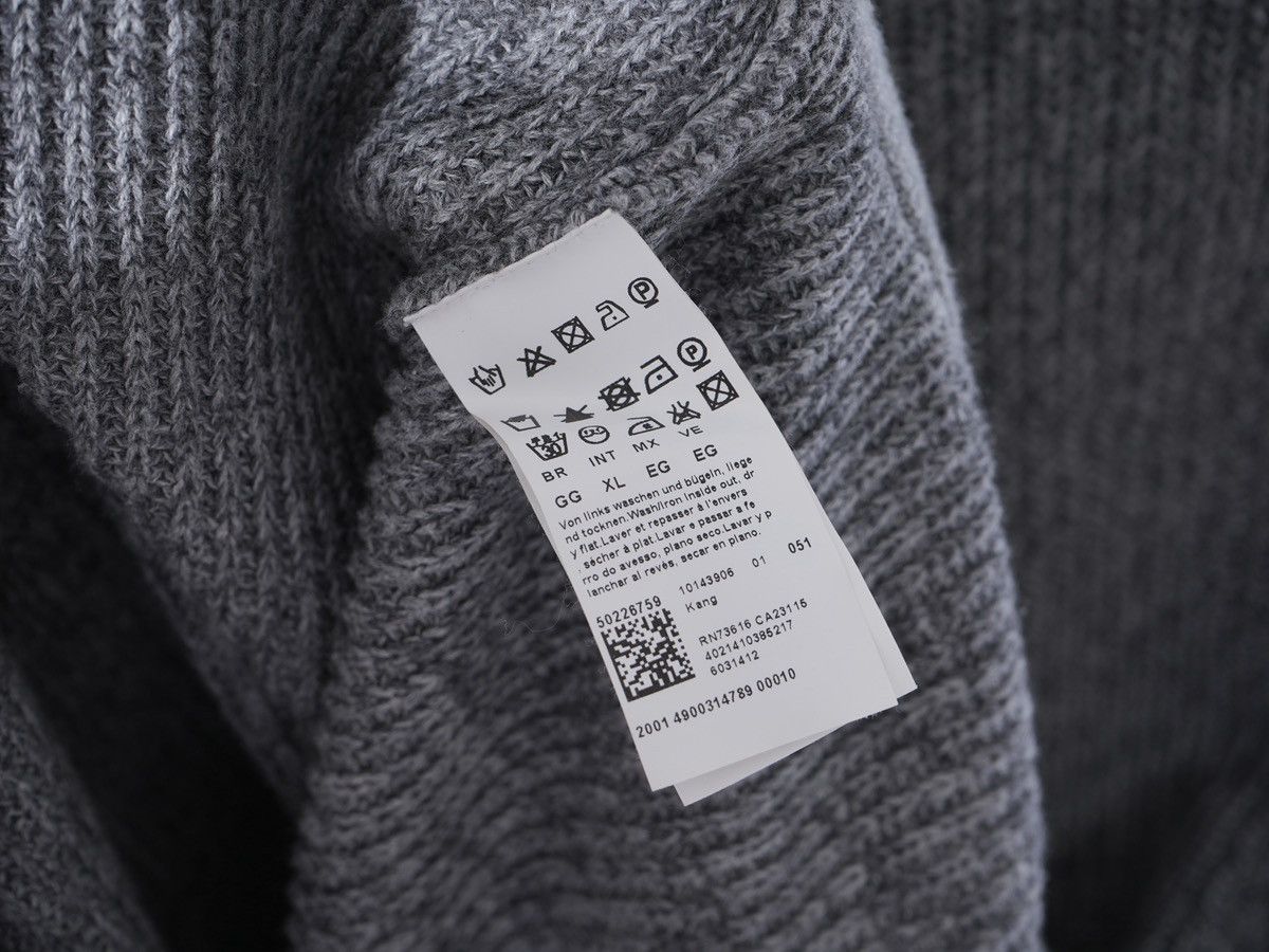 Hugo Boss HUGO BOSS 1/4 Hafl Zip Sweater Cotton Gray Size XL Size US XL / EU 56 / 4 - 6 Thumbnail