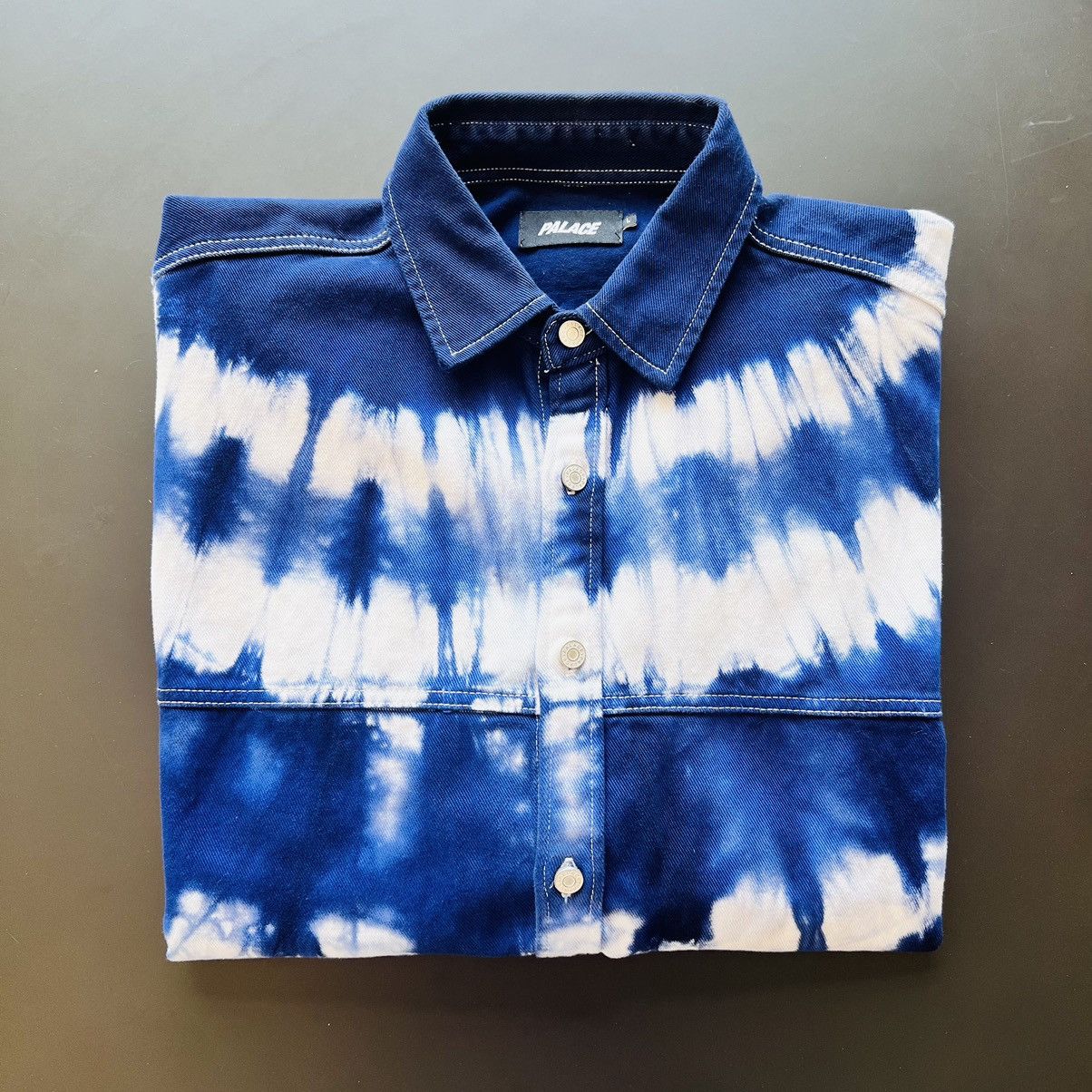 Palace Palace Tie Dye Denim Overshirt Size US L / EU 52-54 / 3 - 1 Thumbnail