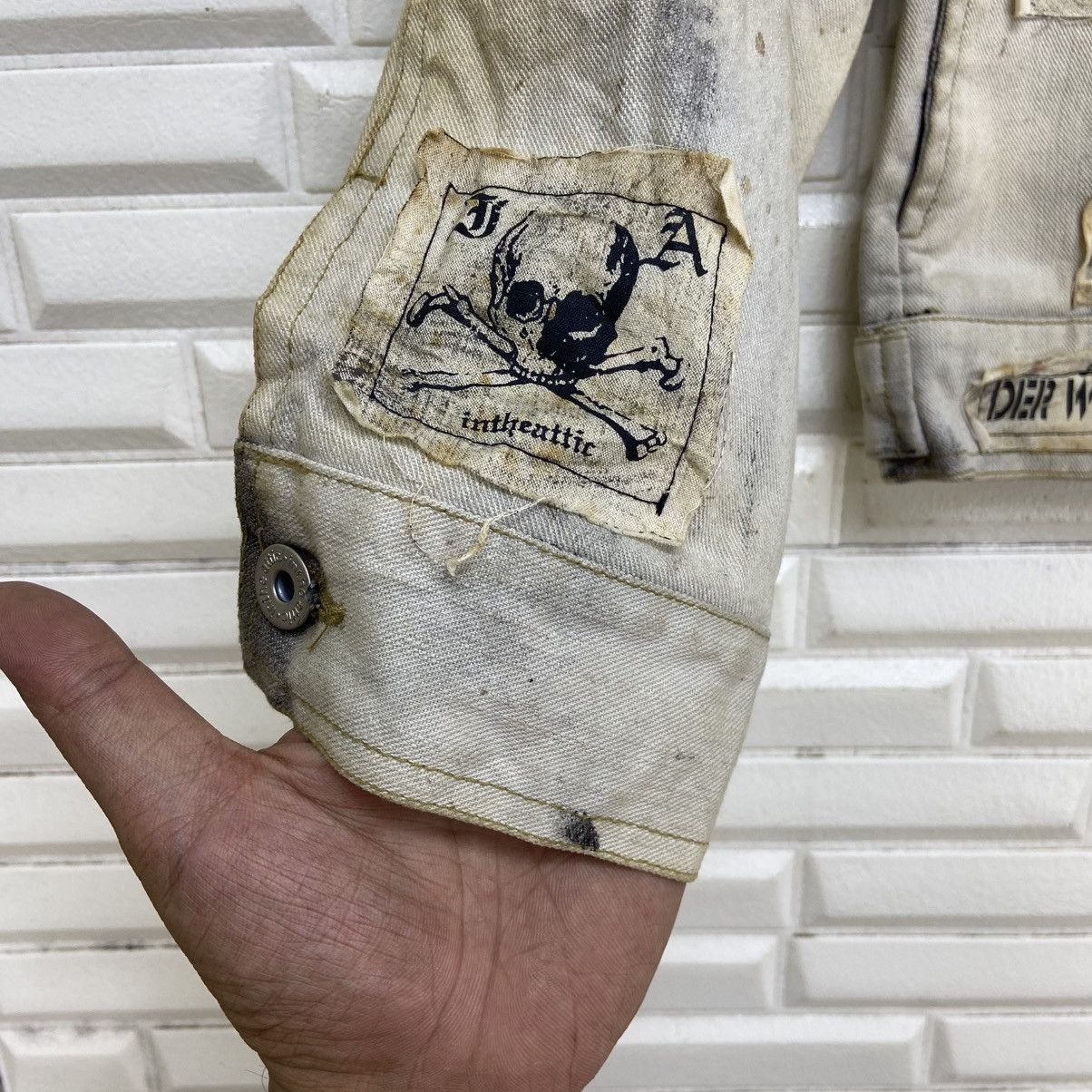 In The Attic Skull Prisoners Punk Street Fashion Distressed Denim Trucker Size US S / EU 44-46 / 1 - 4 Thumbnail
