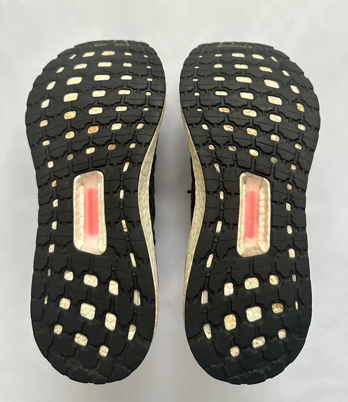 Adidas Adidas Ultraboost 4.0 Oreo Used Running Sneakers Size US 10 / EU 43 - 6 Thumbnail