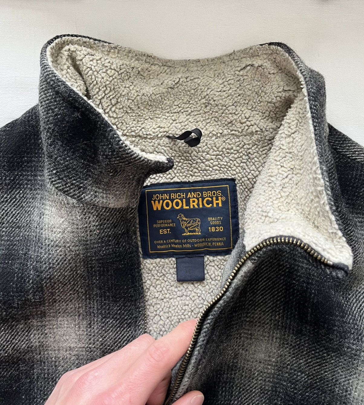 Woolrich Woolen Mills Woolrich Flannel Jacket - Sheeps Wool Size US L / EU 52-54 / 3 - 8 Thumbnail