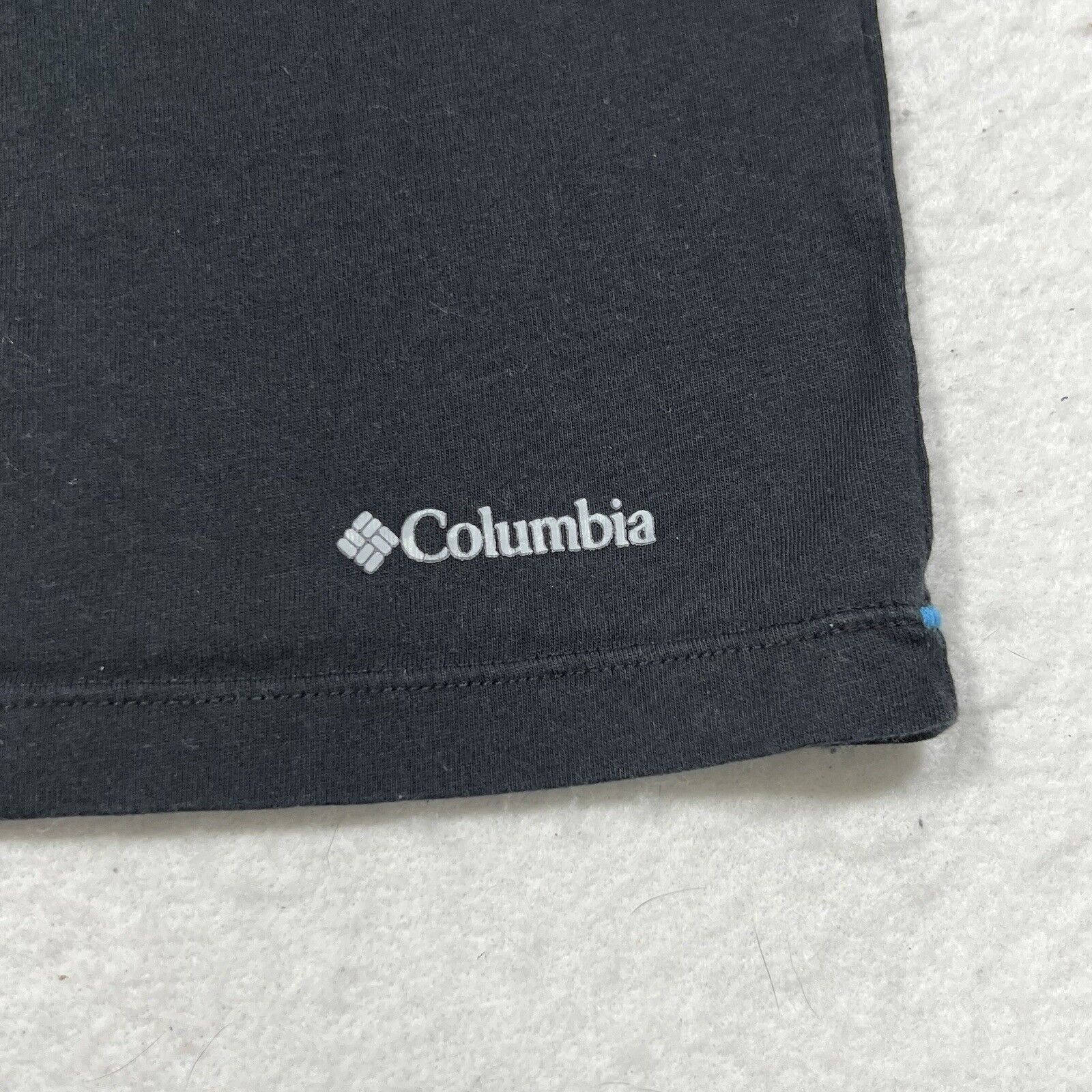 Columbia Columbia Sportswear V-Neck Pullover Logo T Shirt Size US L / EU 52-54 / 3 - 7 Thumbnail