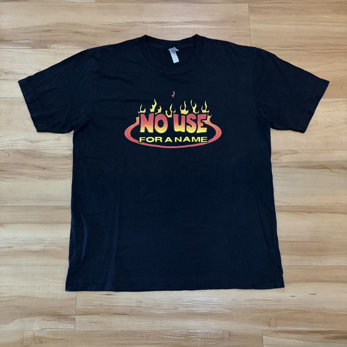 Band Tees No use for a name logo t-shirt Size US L / EU 52-54 / 3 - 1 Thumbnail
