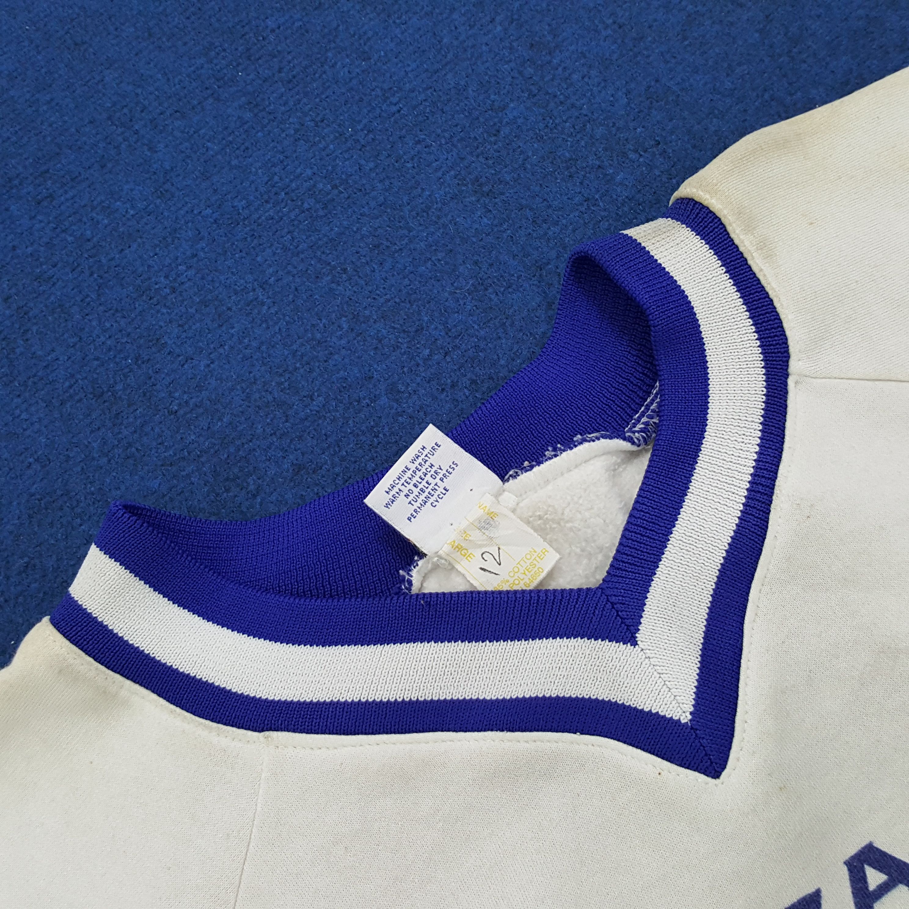 Vintage Vintage UCA CHEERLEADERS Center Design Sweatshirt Size US L / EU 52-54 / 3 - 8 Thumbnail