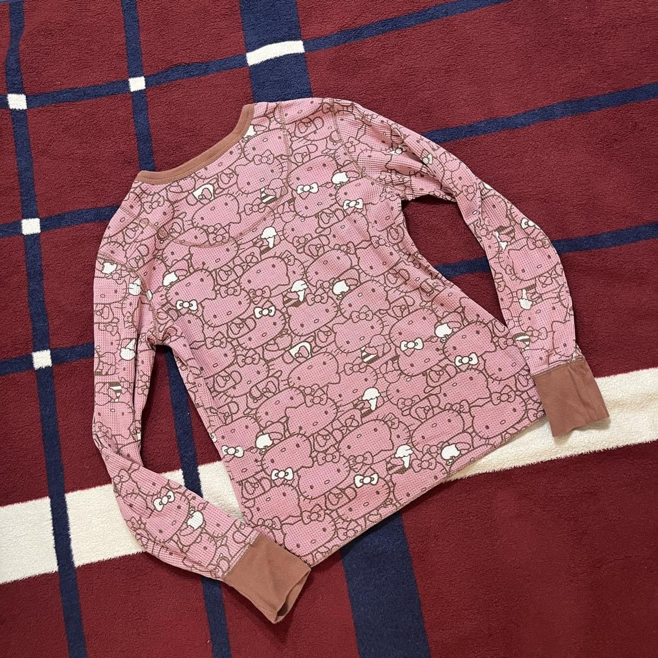 Vintage Sanrio Hello Kitty Vintage 2000s pink pajamas Waffle knit Size M / US 6-8 / IT 42-44 - 3 Thumbnail