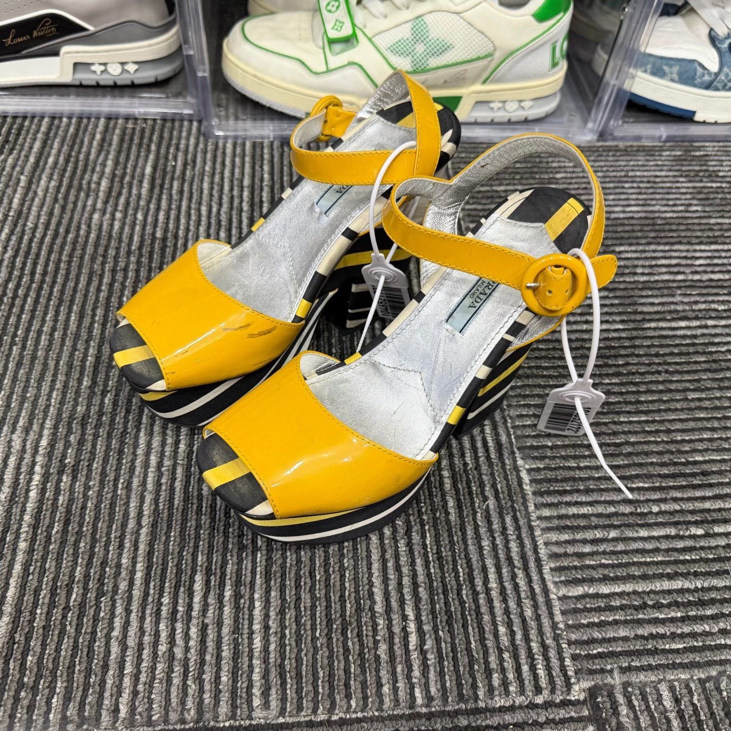Prada Prada Sandals us_6 Women Size US 6 / IT 36 - 1 Thumbnail