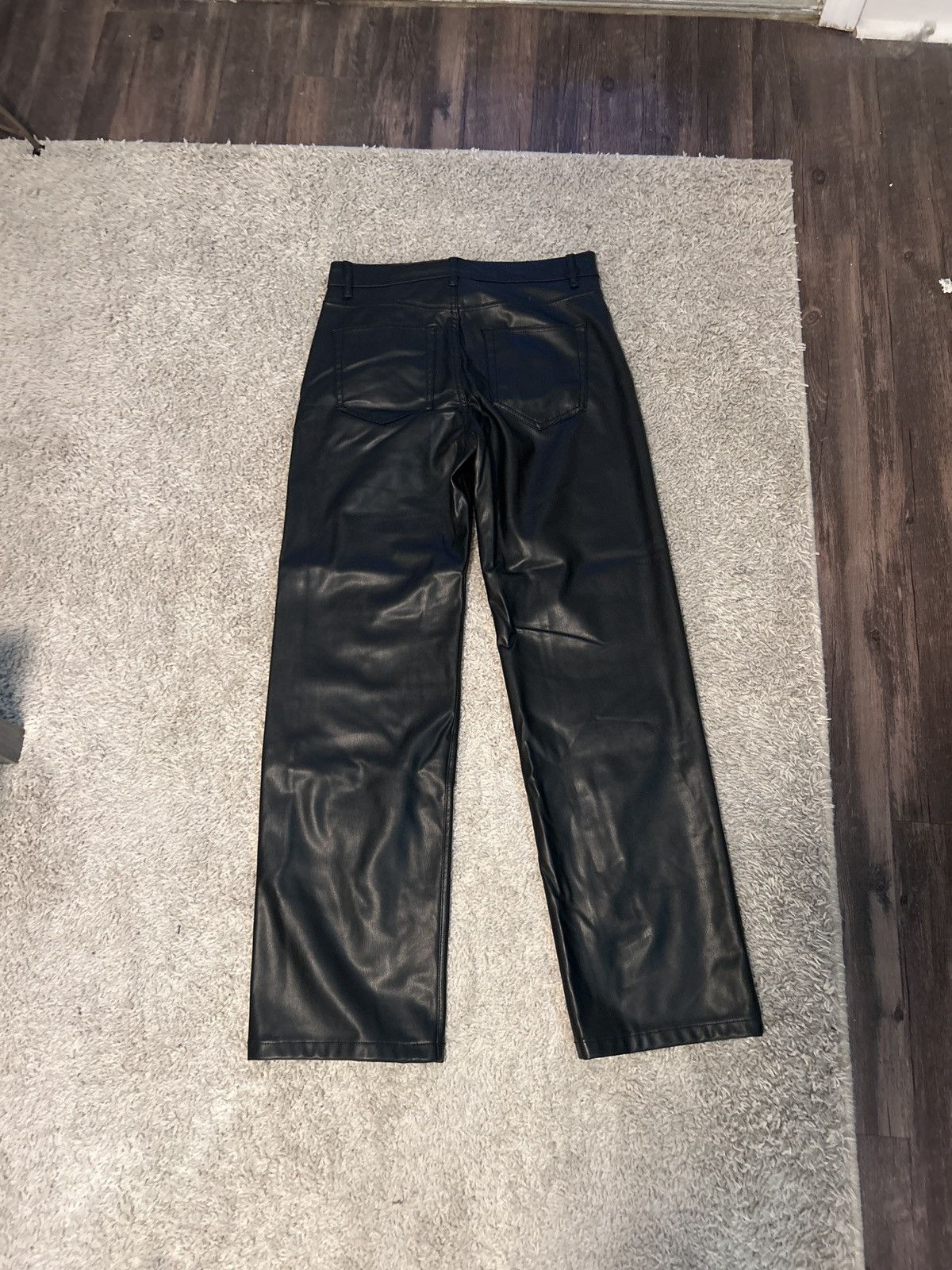 Pull & Bear Black fake leather pull&bear pants Size 28" / US 6 / IT 42 - 2 Thumbnail