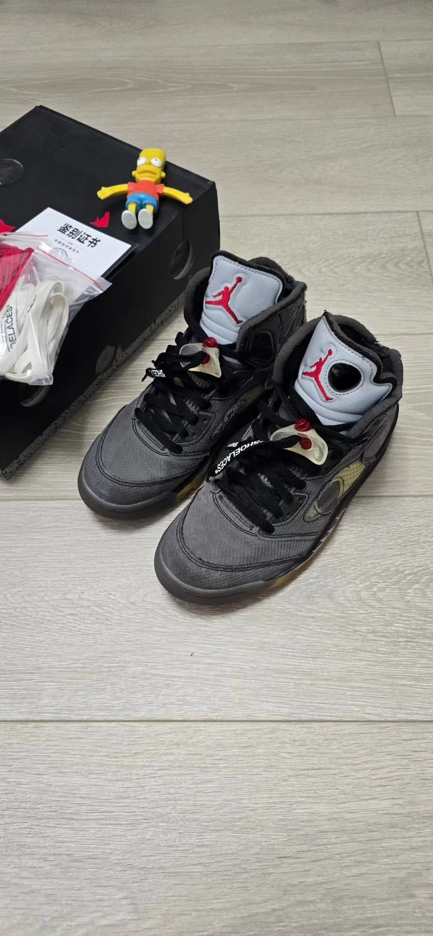 Nike Air Jordan 5 Black Wings US9 OG Box Missing Black Aglet Exc Size US 8 / EU 41 - 1 Thumbnail