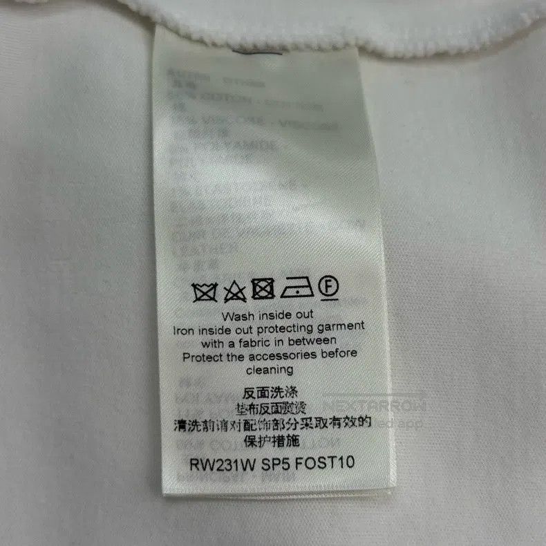 Louis Vuitton Louis Vuitton White presbyopic leather double-zip flocked Size US M / EU 48-50 / 2 - 6 Thumbnail