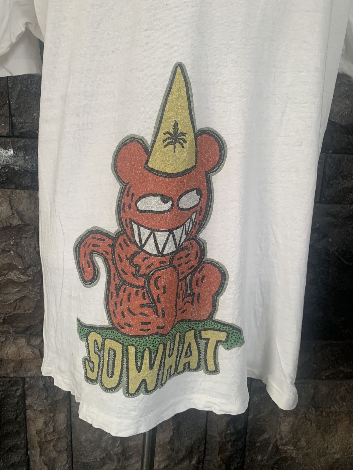 Vintage Vintage 90s Octopus Army John Van Hamersveld Art T shirt Size US L / EU 52-54 / 3 - 2 Thumbnail