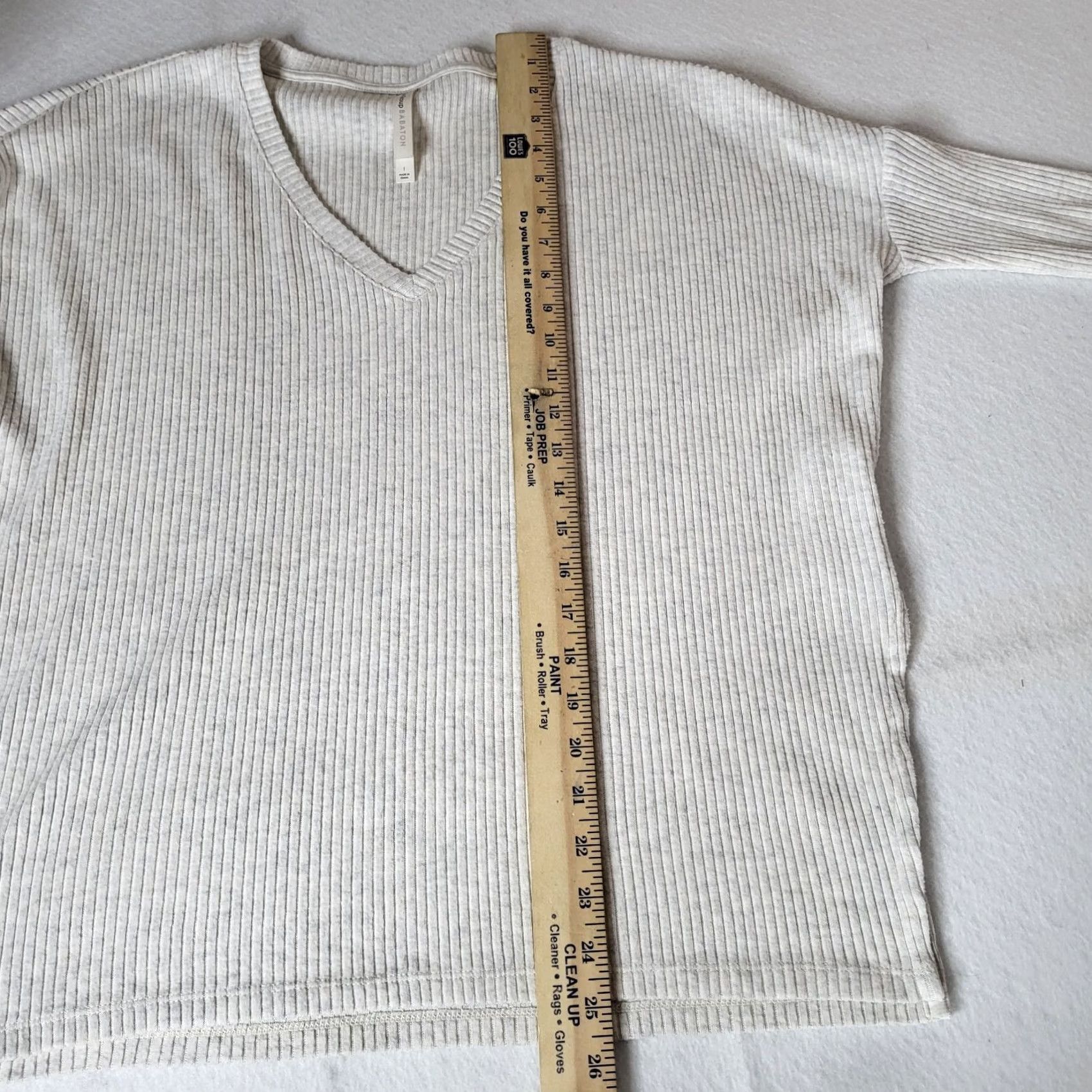 Vintage The Group babaton Rib V-neck long sleeve top L Ivory Knit Top Womens Regular Size L Size L / US 10 / IT 46 - 3 Thumbnail