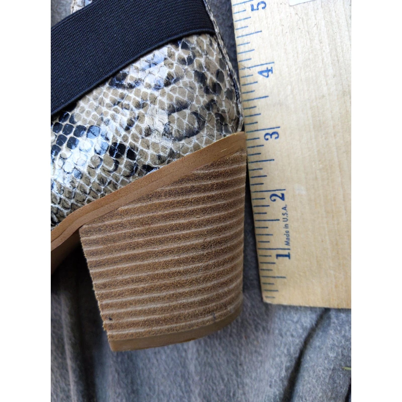 Dolce Vita Dolce Vita FIG Boots Womens Size 9.5 Beige Snake Print Ankle Block Heel Booties Size US 10 / IT 40 - 3 Thumbnail