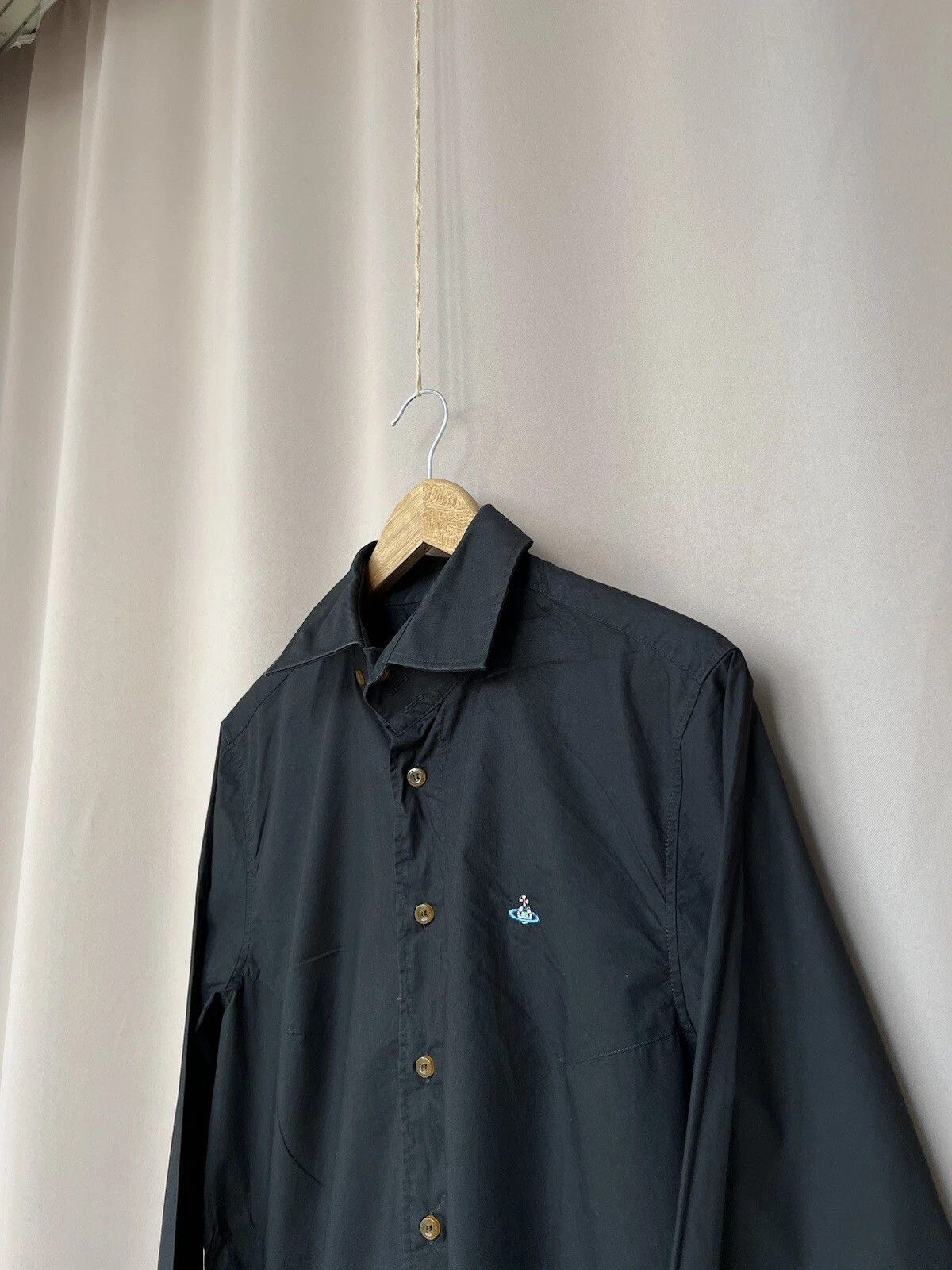 Vivienne Westwood Vivienne Westwood Black Button Down Shirt Mens Size 52 or L Size US L / EU 52-54 / 3 - 4 Thumbnail