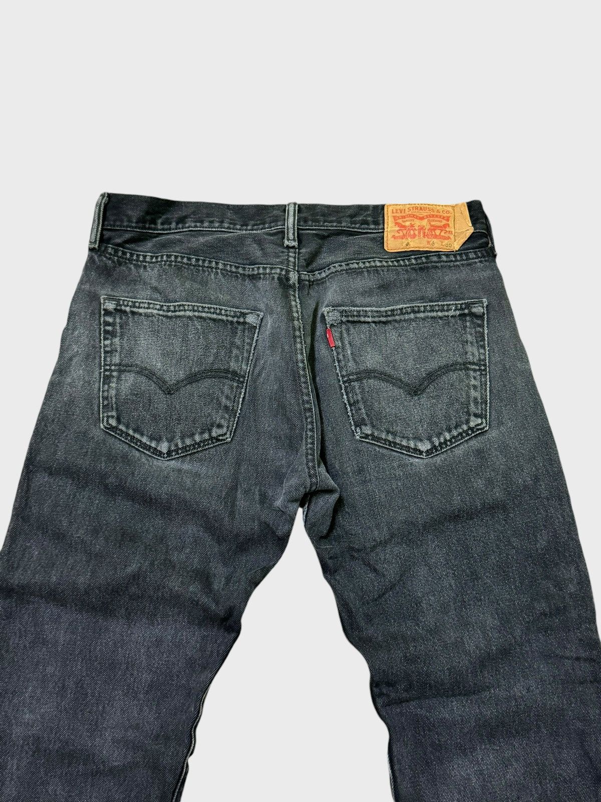 Levi's Vintage Levi's 501 Black Faded Distressed Denim Jeans Size US 32 / EU 48 - 9 Thumbnail