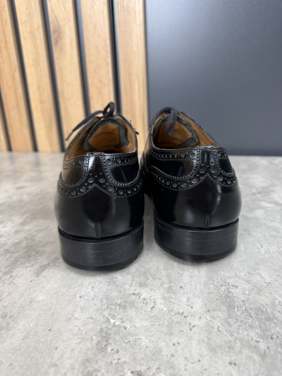 Church's Church’s Custom Grade Black Wingtip Brogue Oxford UK 8.5 Size US 9.5 / EU 42-43 - 7 Thumbnail