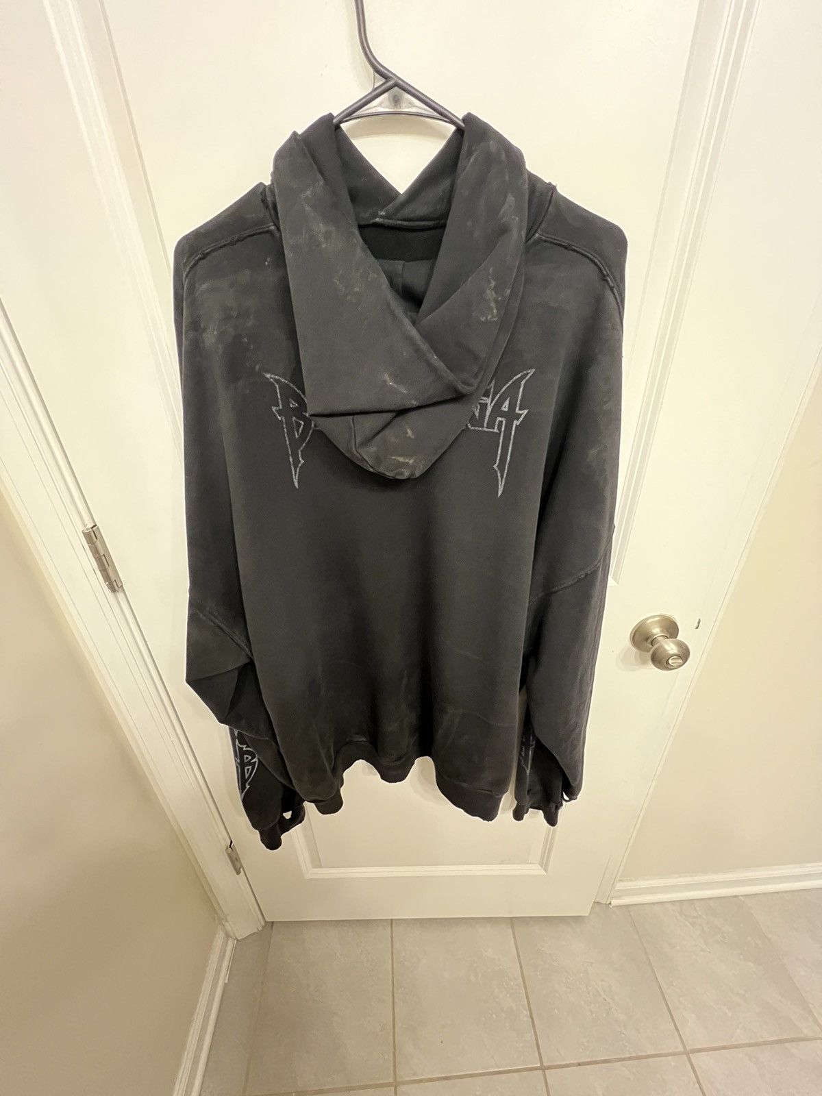 Balenciaga Balenciaga Paris Moon Hoodie $1450 Size US XL / EU 56 / 4 - 9 Thumbnail