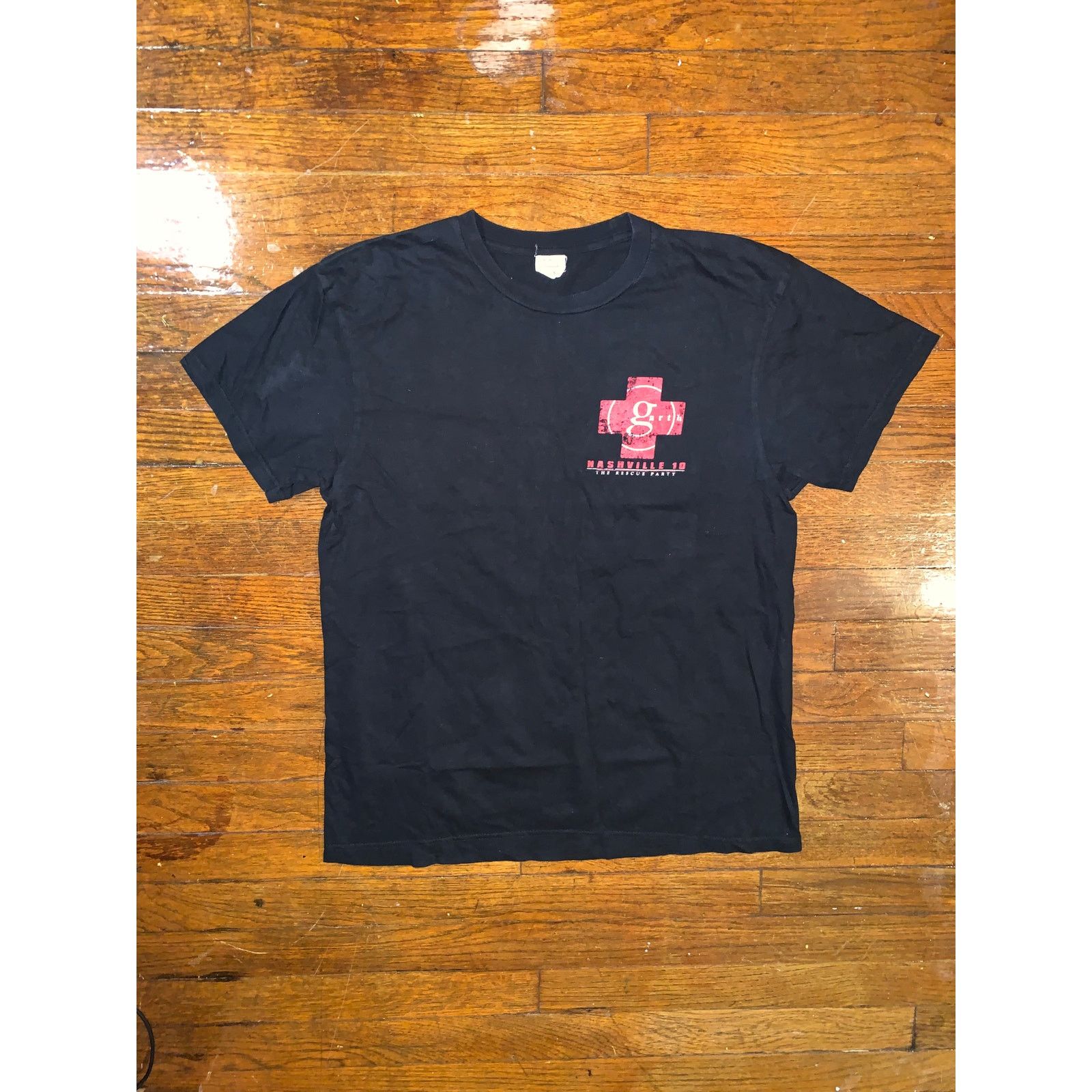 Hanes Garth Brooks Nashville 10 Rescue Party 2010 T Shirt Medium Size US M / EU 48-50 / 2 - 4 Thumbnail