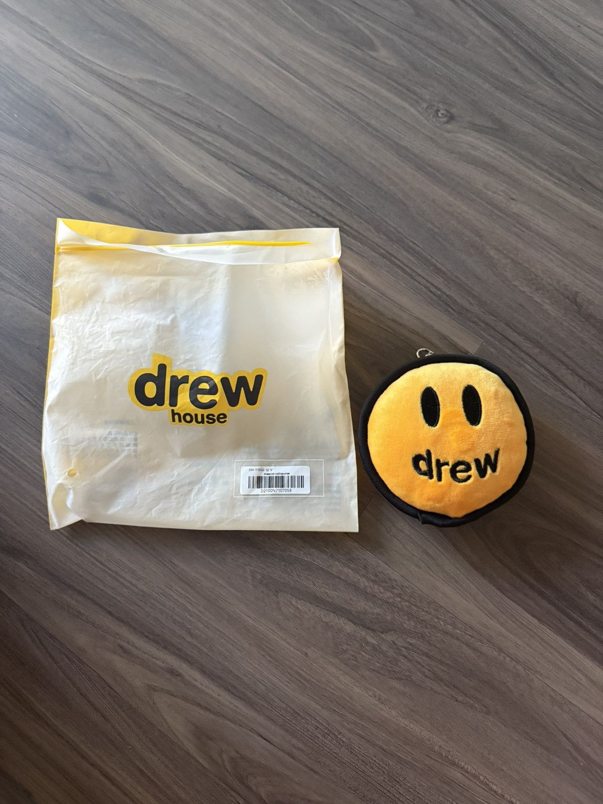 Drew House Drew House Smiley Face Coin Purse Yellow Plush Zip Pouch Size ONE SIZE - 1 Thumbnail