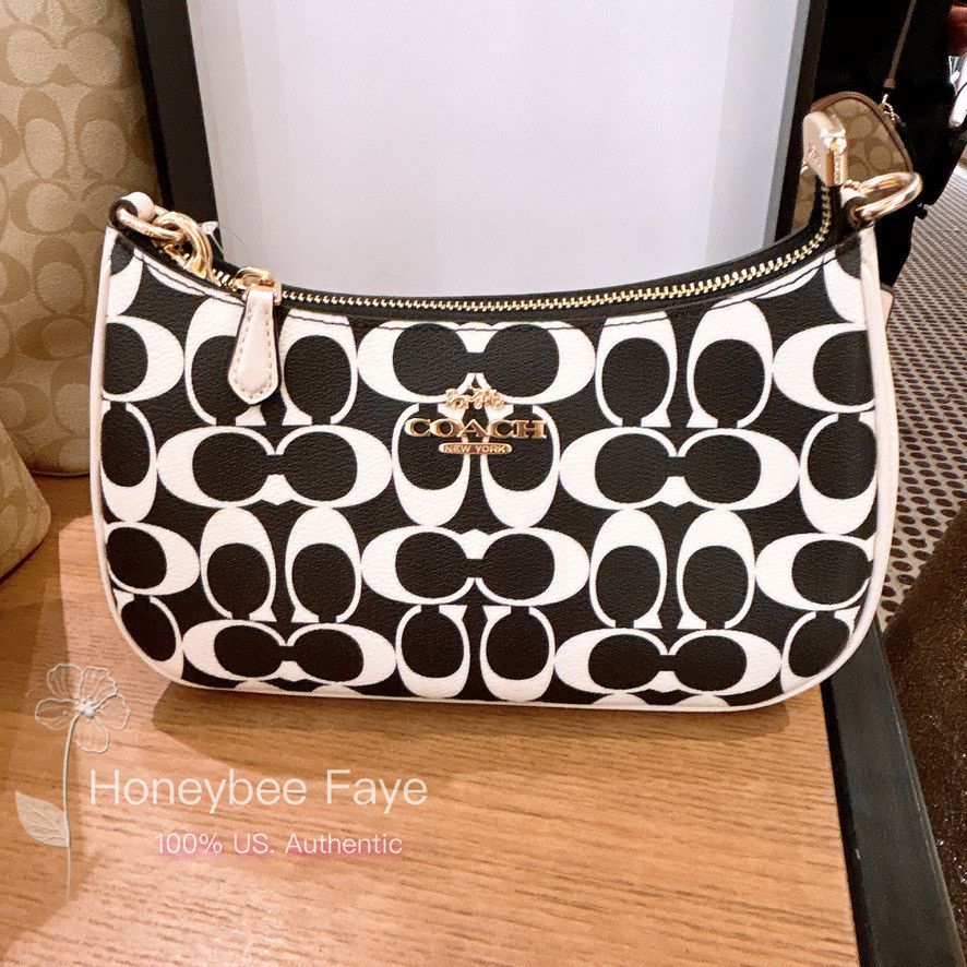 image of NWT Coach Teri Shoulder Bag In Signature Canvas Cq674 in Black, Women's