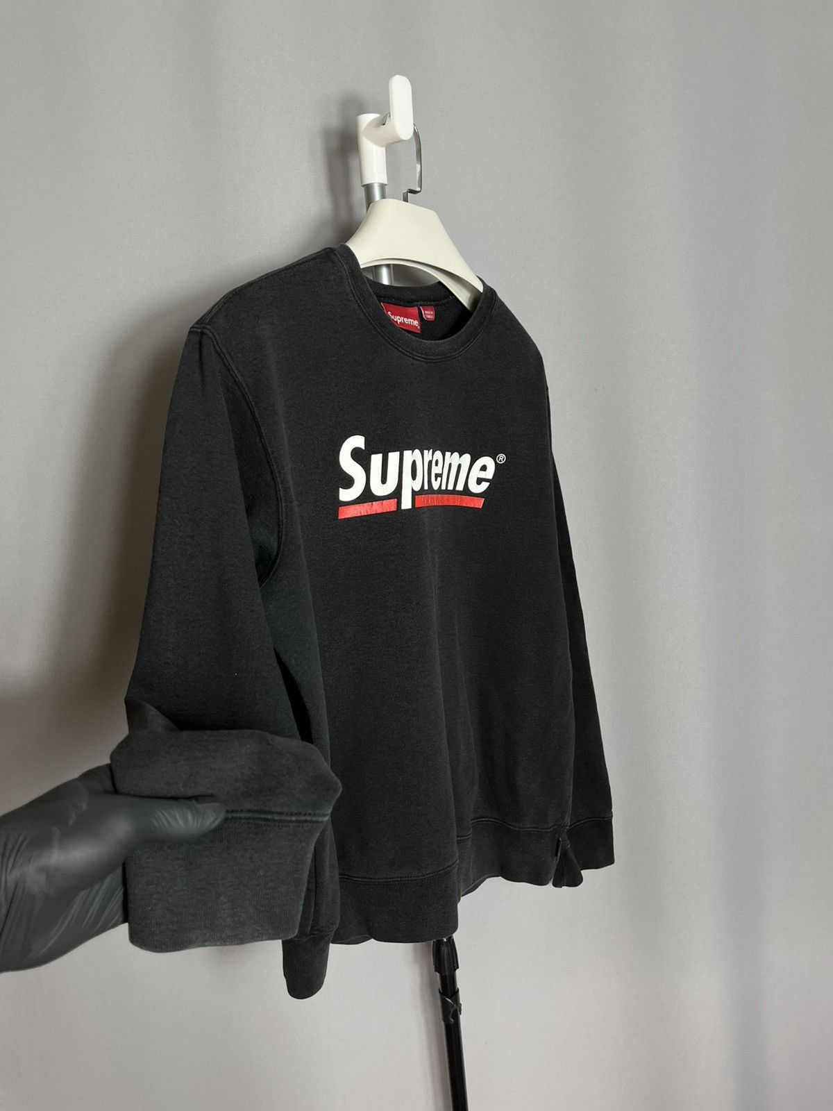 Supreme Supreme Underline Logo Crewneck Black Mens Print Size US M / EU 48-50 / 2 - 2 Thumbnail