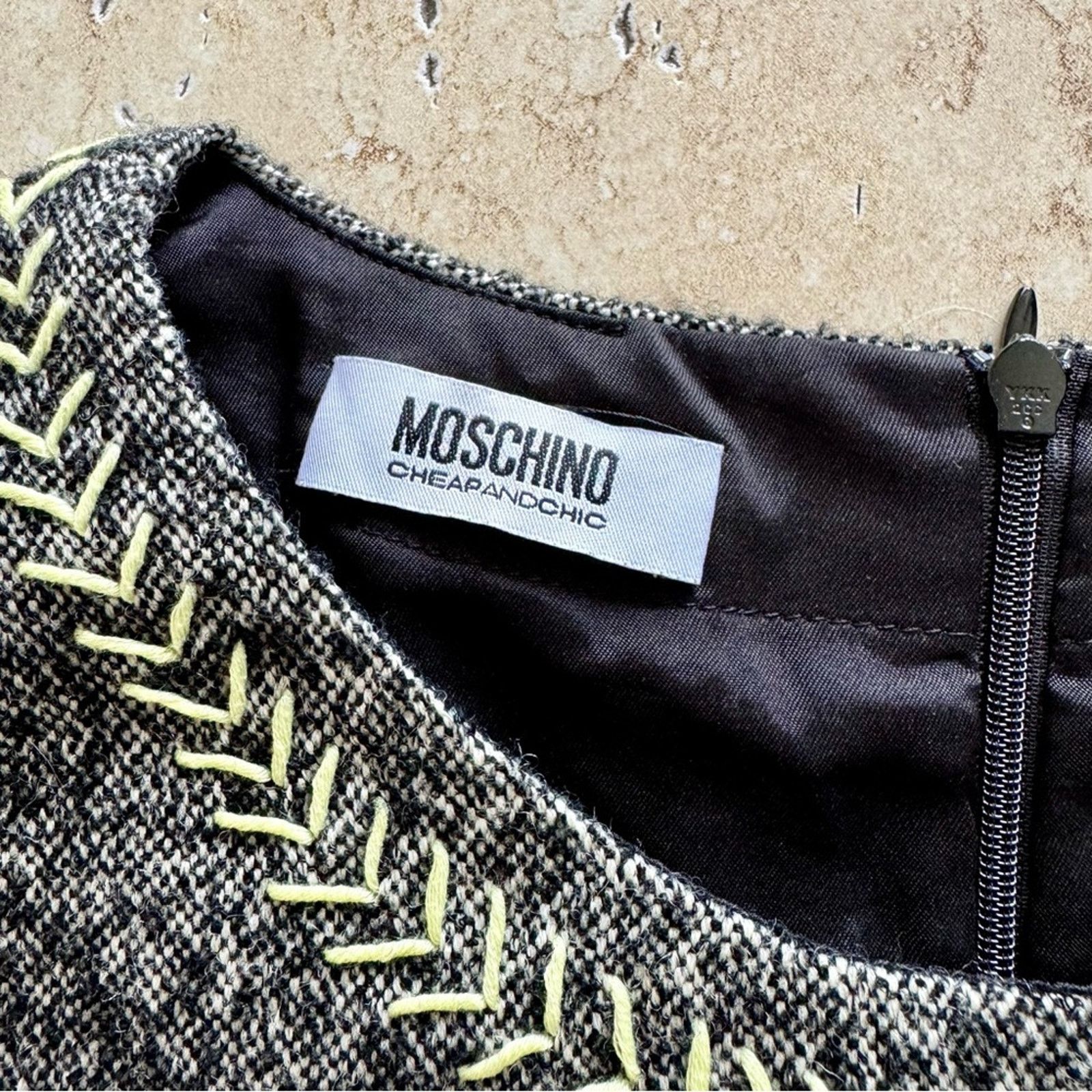 Moschino NWOT! MOSCHINO Top, Size 6 Size M / US 6-8 / IT 42-44 - 9 Thumbnail