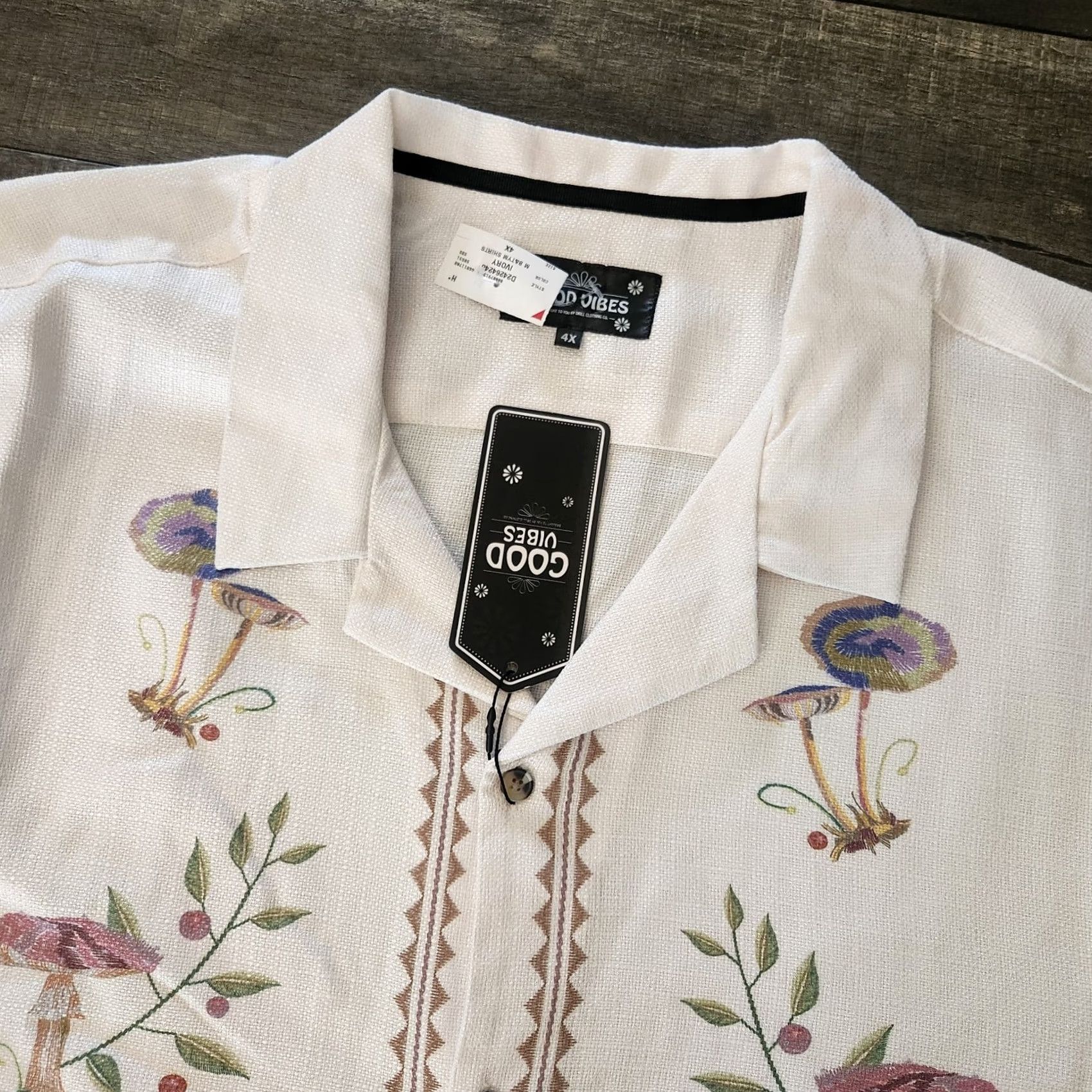 Vintage Good Vibes Mens Button-Up Hawaiian Shirt 4XL Ivory Textured Beach Short Sleeve Collared Embroidered Size US XXL / EU 58 / 5 - 5 Thumbnail
