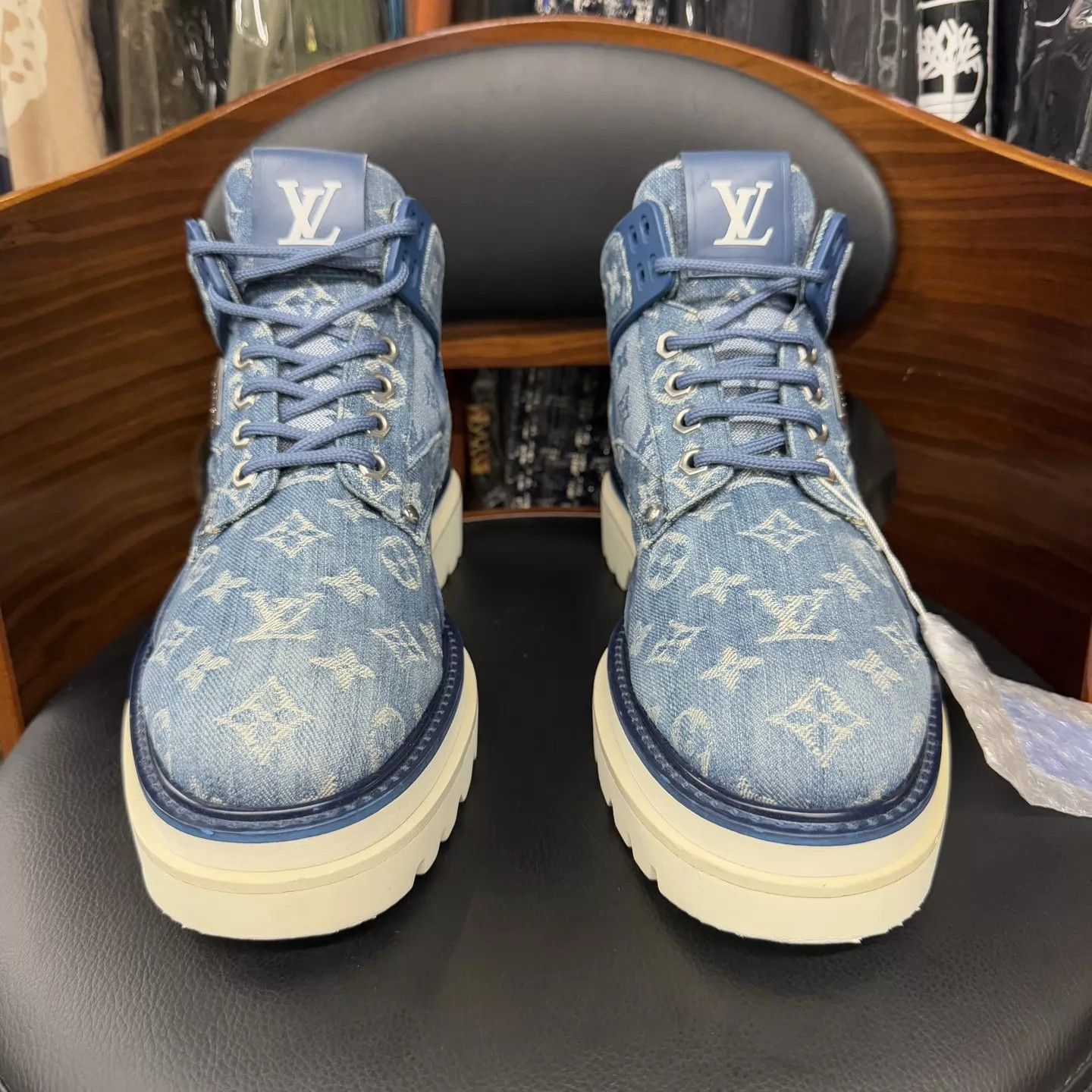 Louis Vuitton LV Oberkampf Blue Monogram Martin Boot 7.5US 98New Size US 8.5 / EU 41-42 - 2 Thumbnail