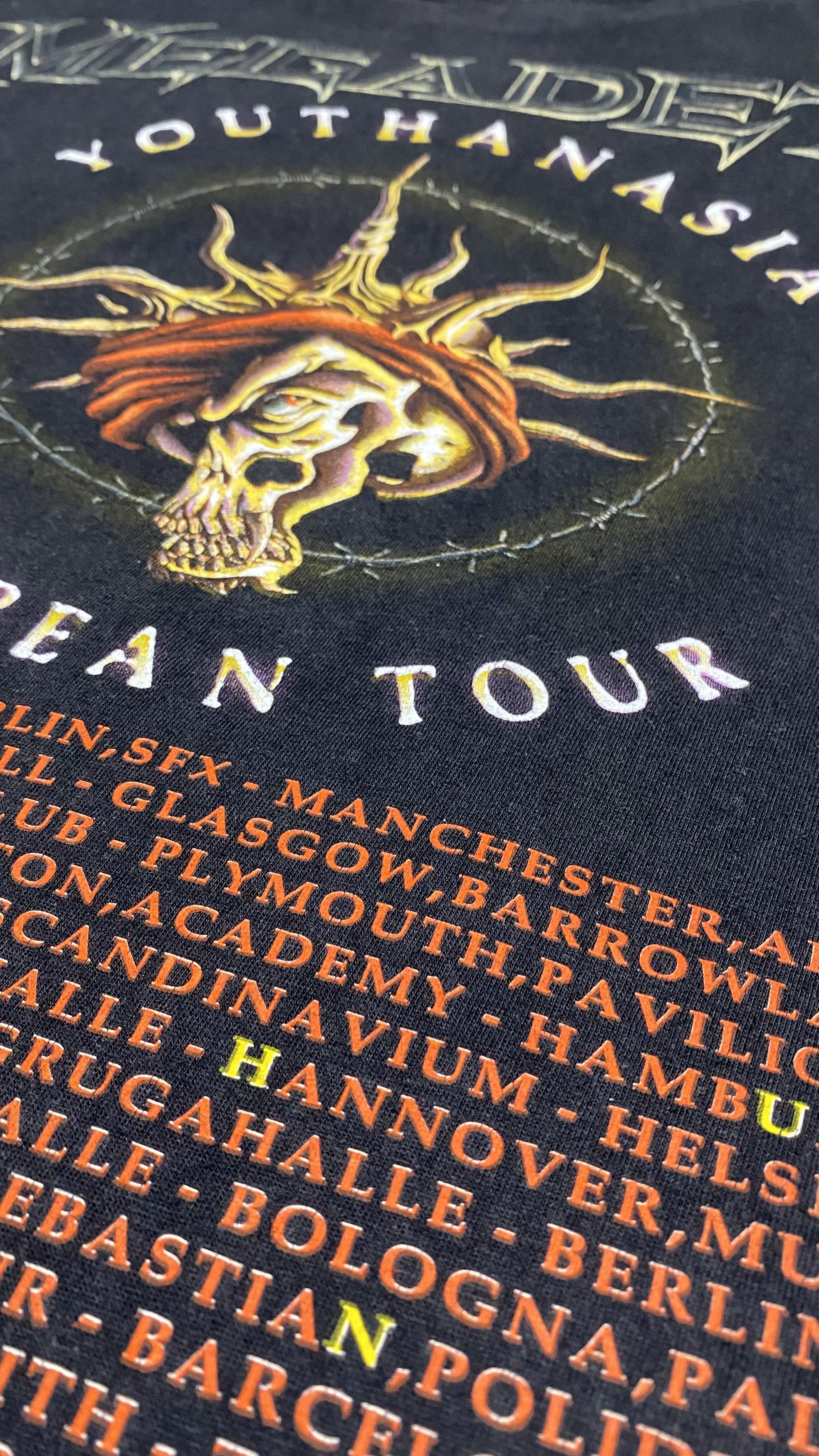Megadeth 1995 Megadeth Youthanasia European Tour Vintage tshirt XL Size US XL / EU 56 / 4 - 7 Thumbnail
