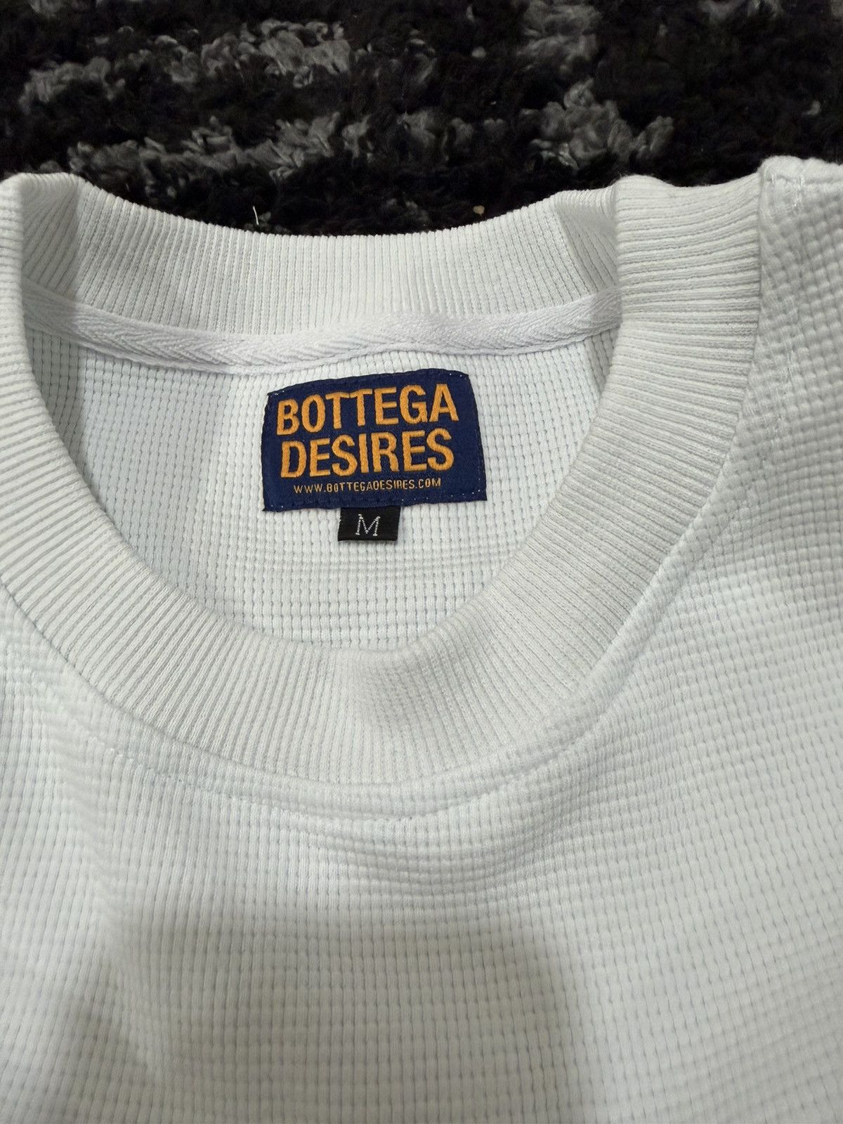 Bottega Desires Bottega Desires Size US M / EU 48-50 / 2 - 6 Thumbnail