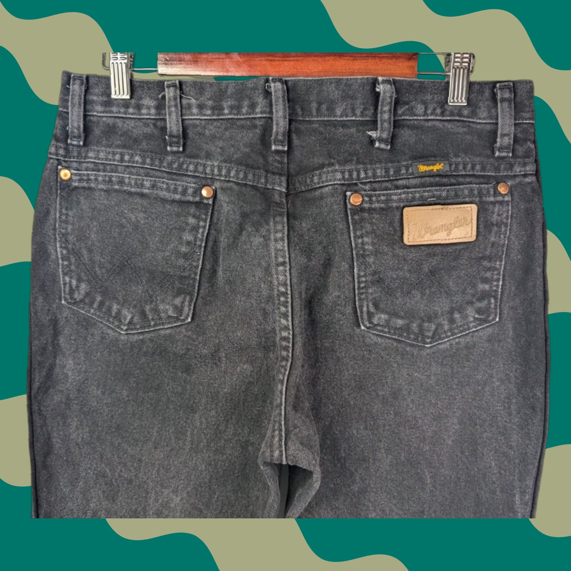 Wrangler Wrangler Black Denim Jeans Men's 34x30 Cowboy Cut Western 936WBK Wrangler Cowboy Cut Denim Jeans 34x30 Black 5-Pocket Western Wrangler Mens Size US 32 / EU 48 - 1 Thumbnail