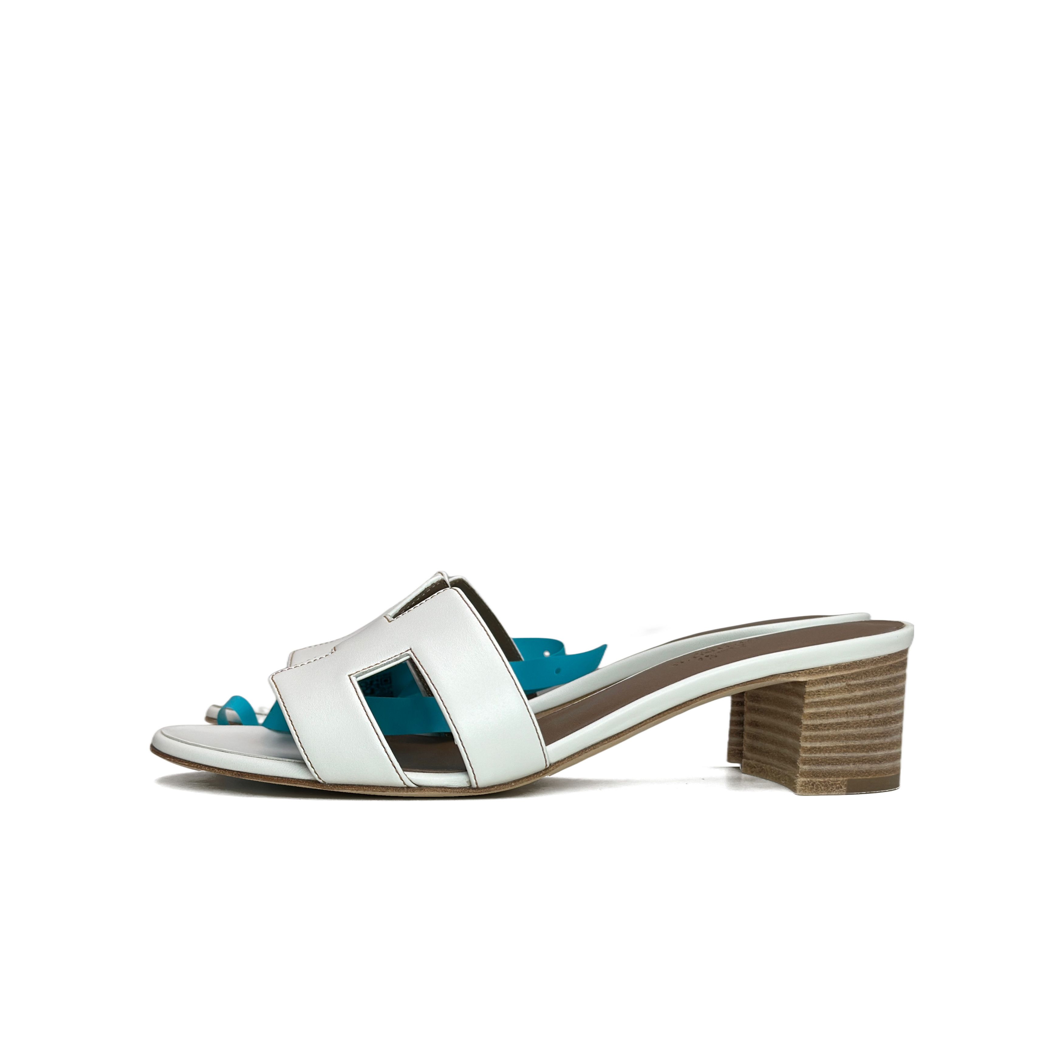 Hermes Hermès Oasis Leather Sandals White Size 37 Size US 7 / IT 37 - 1 Thumbnail
