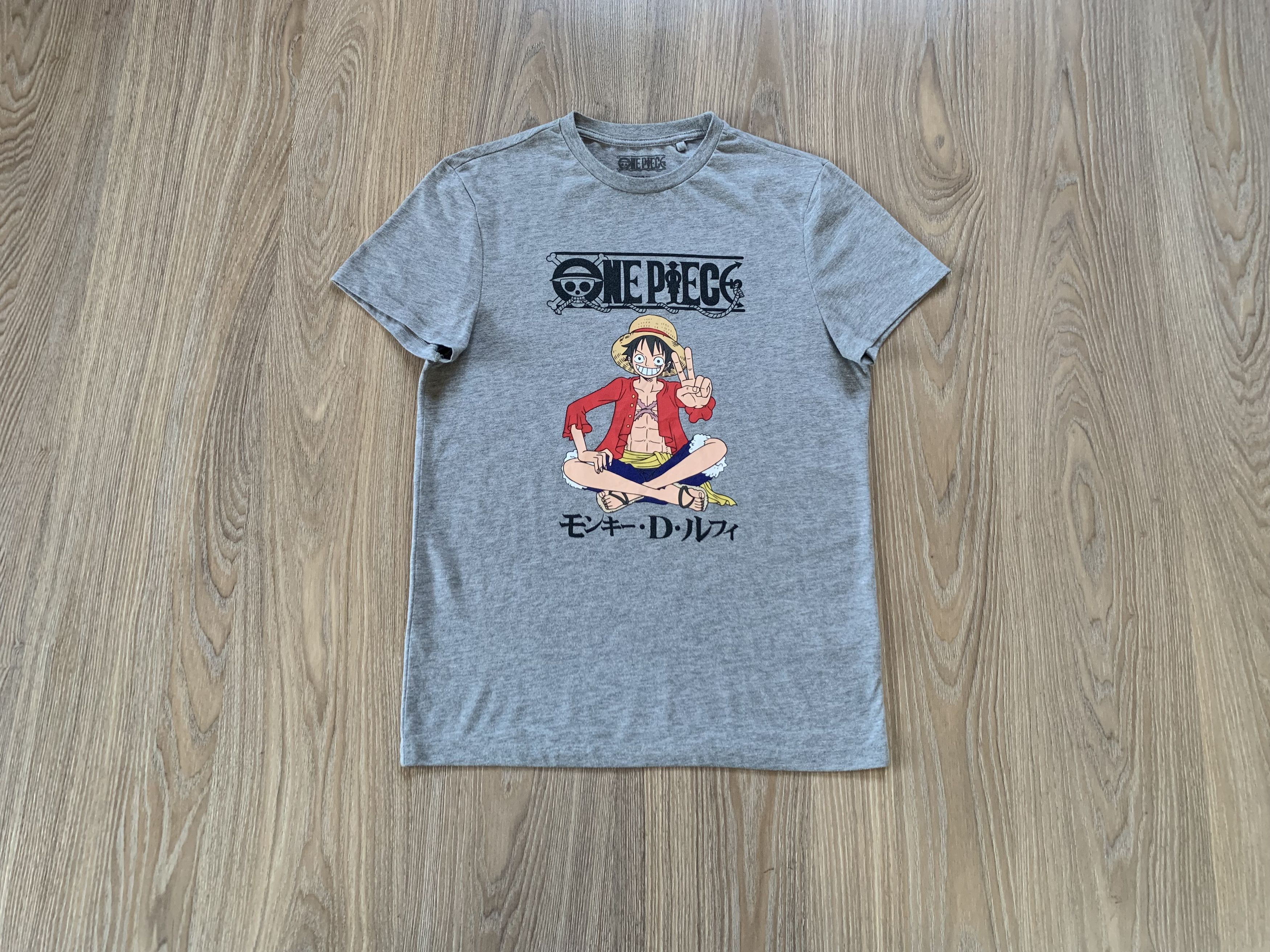 Anime Bioworld Anime One Piece Luffy Sitting T Shirt Size US M / EU 48-50 / 2 - 1 Thumbnail