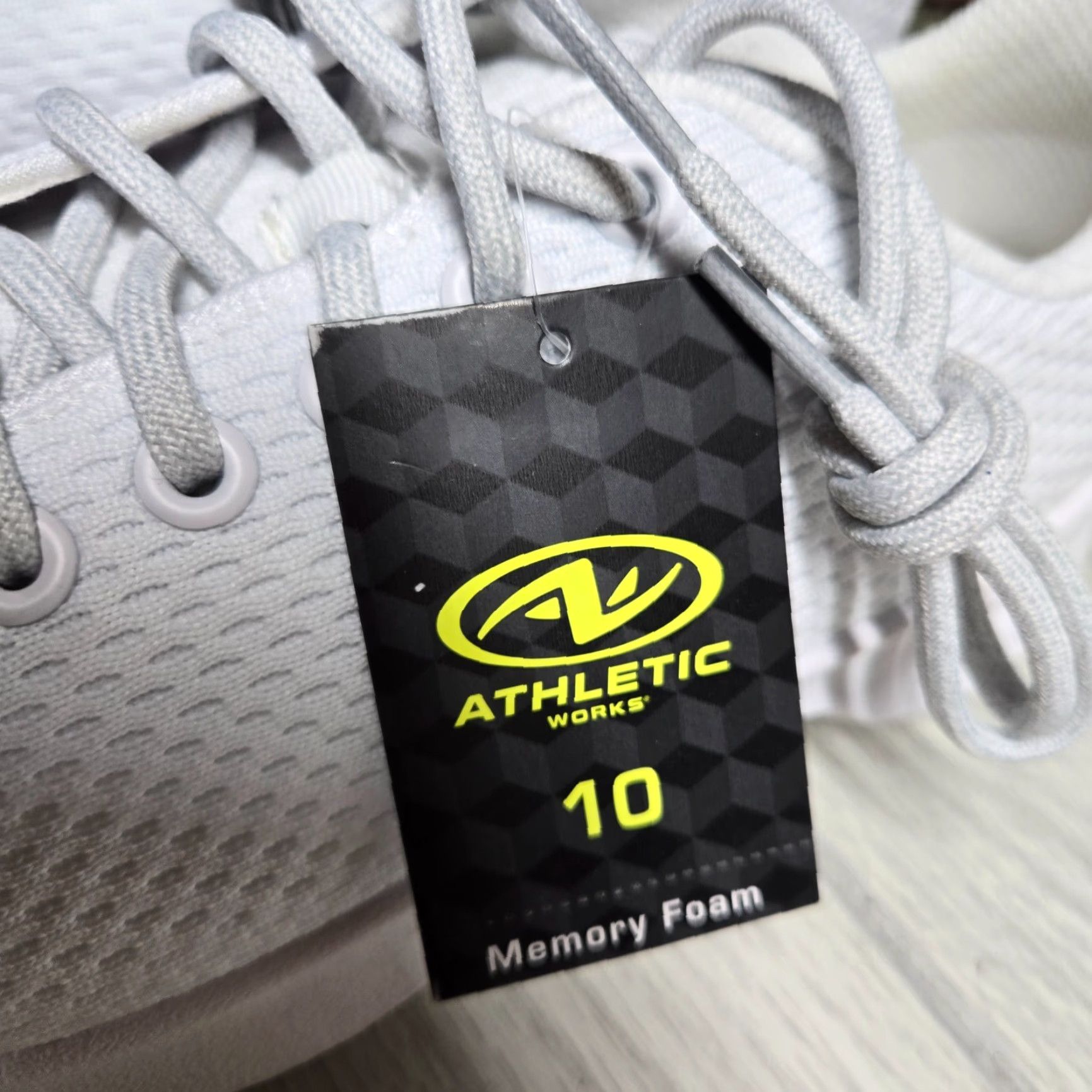 Athletic Works NEW Athletic Works Sneakers Shoes Adult Womens 10 White Lifestyle Jogger NEW Size 32" / US 10 / IT 46 - 7 Thumbnail