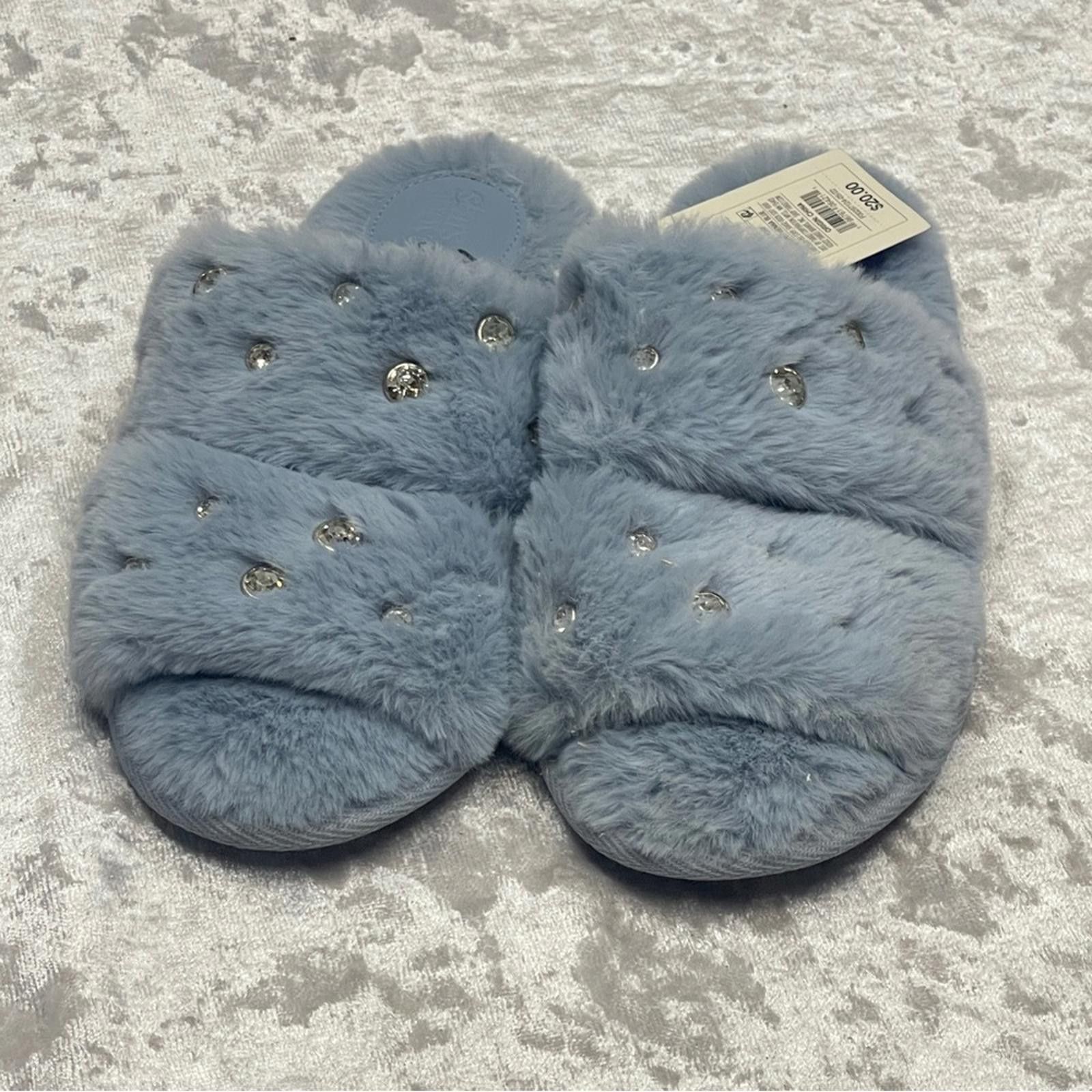 Other Blue Fuzzy Slippers with Rhinestones NWT Size US 11 / IT 41 - 7 Thumbnail
