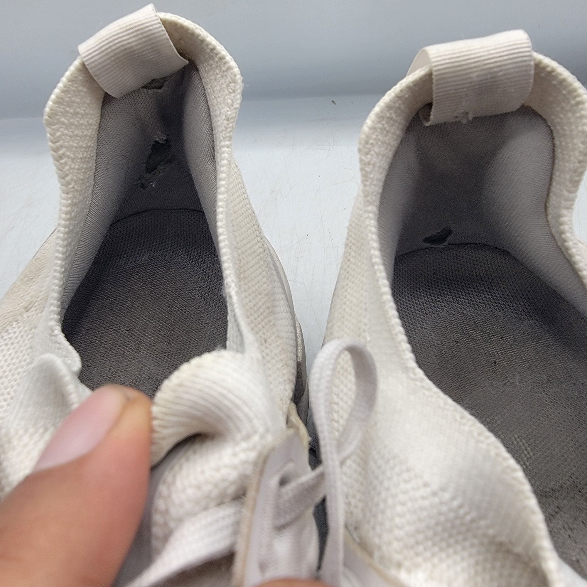 On ON Cloudswift 3 Womens 10 Triple White Running Shoes Athleti Size US 10 / IT 40 - 5 Thumbnail