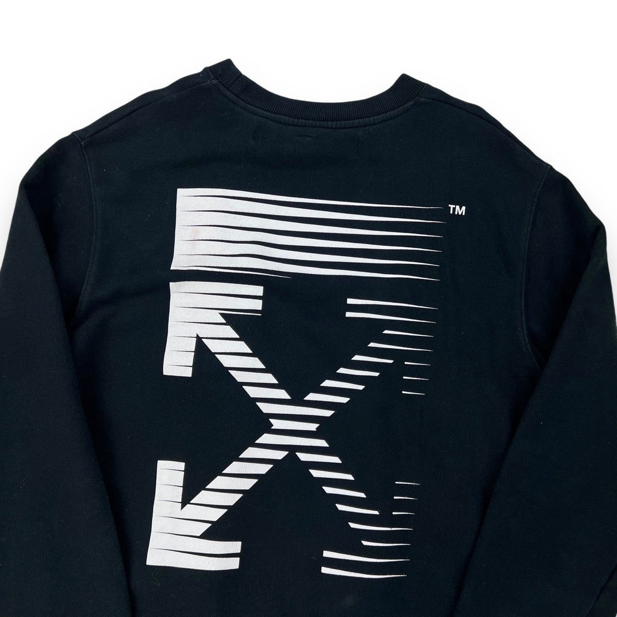 Off-White Off-White Racing Arrows Sweatshirt Size US S / EU 44-46 / 1 - 1 Thumbnail