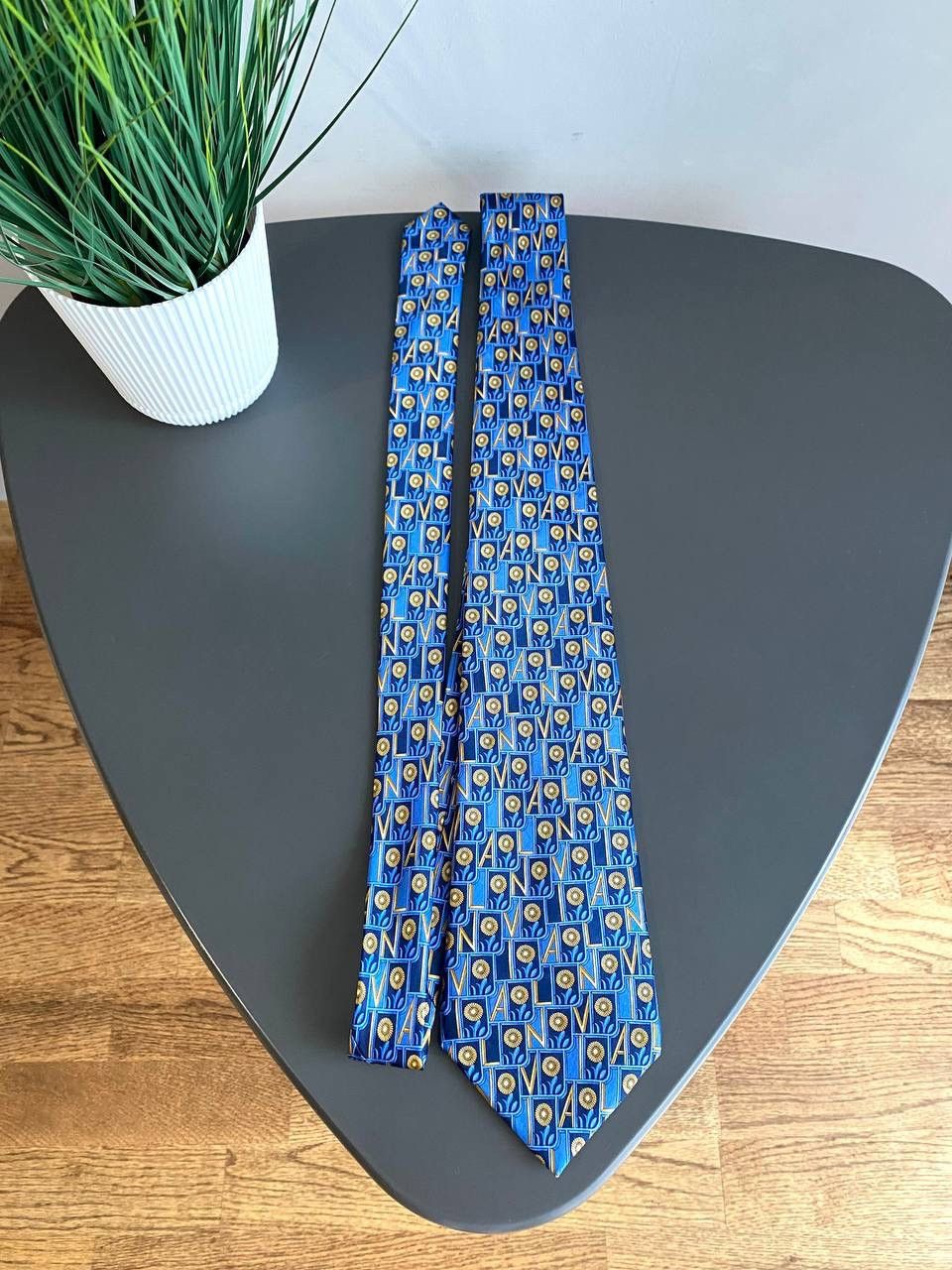 Lanvin Lanvin Paris Silk Tie Blue Monogram Pattern, Made in France Size ONE SIZE - 1 Thumbnail