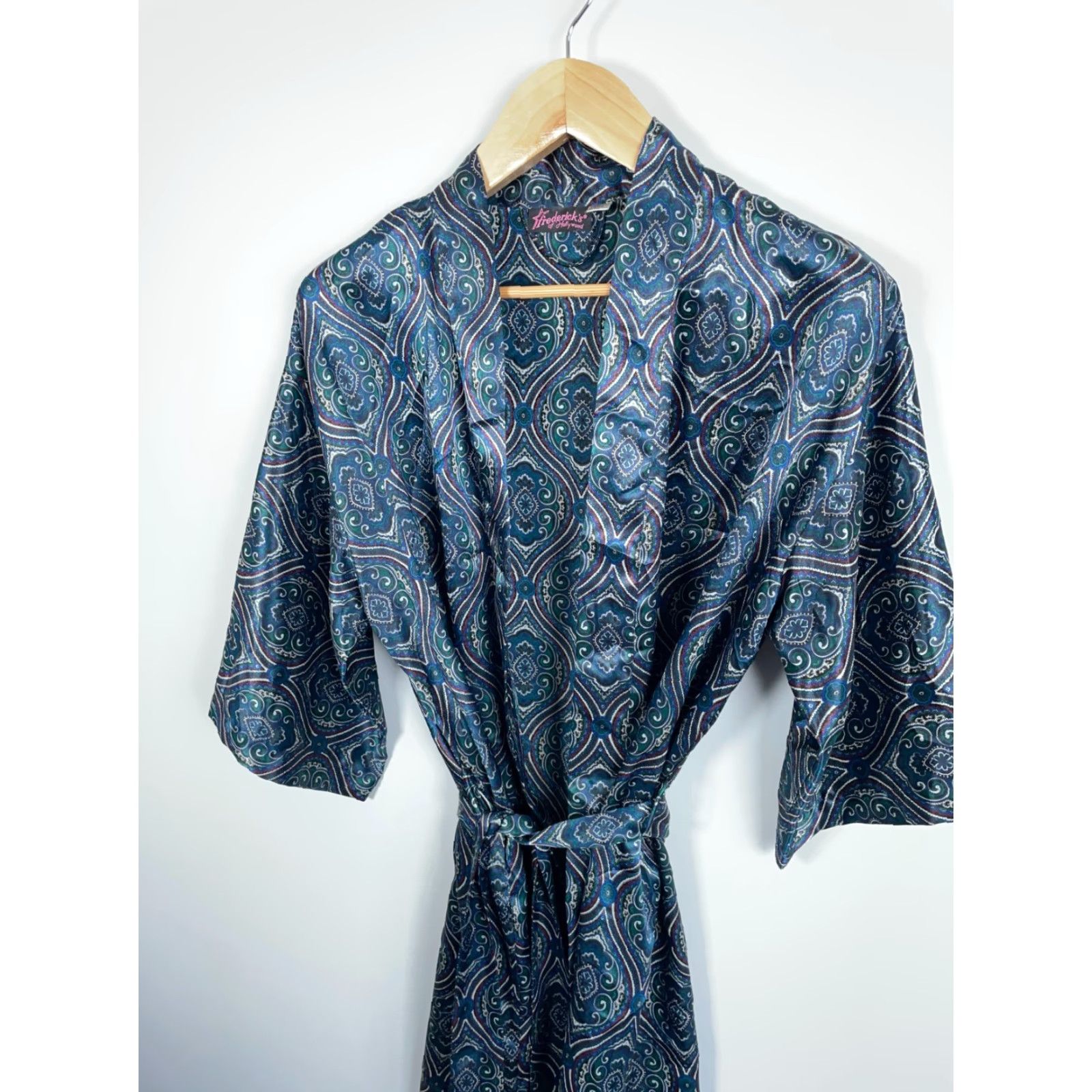 Vintage Frederick's of Hollywood Belted Robe One Size Blue Paisley Satin Kimono Retro Women’s Robe Belted Kimono Size ONE SIZE - 6 Thumbnail