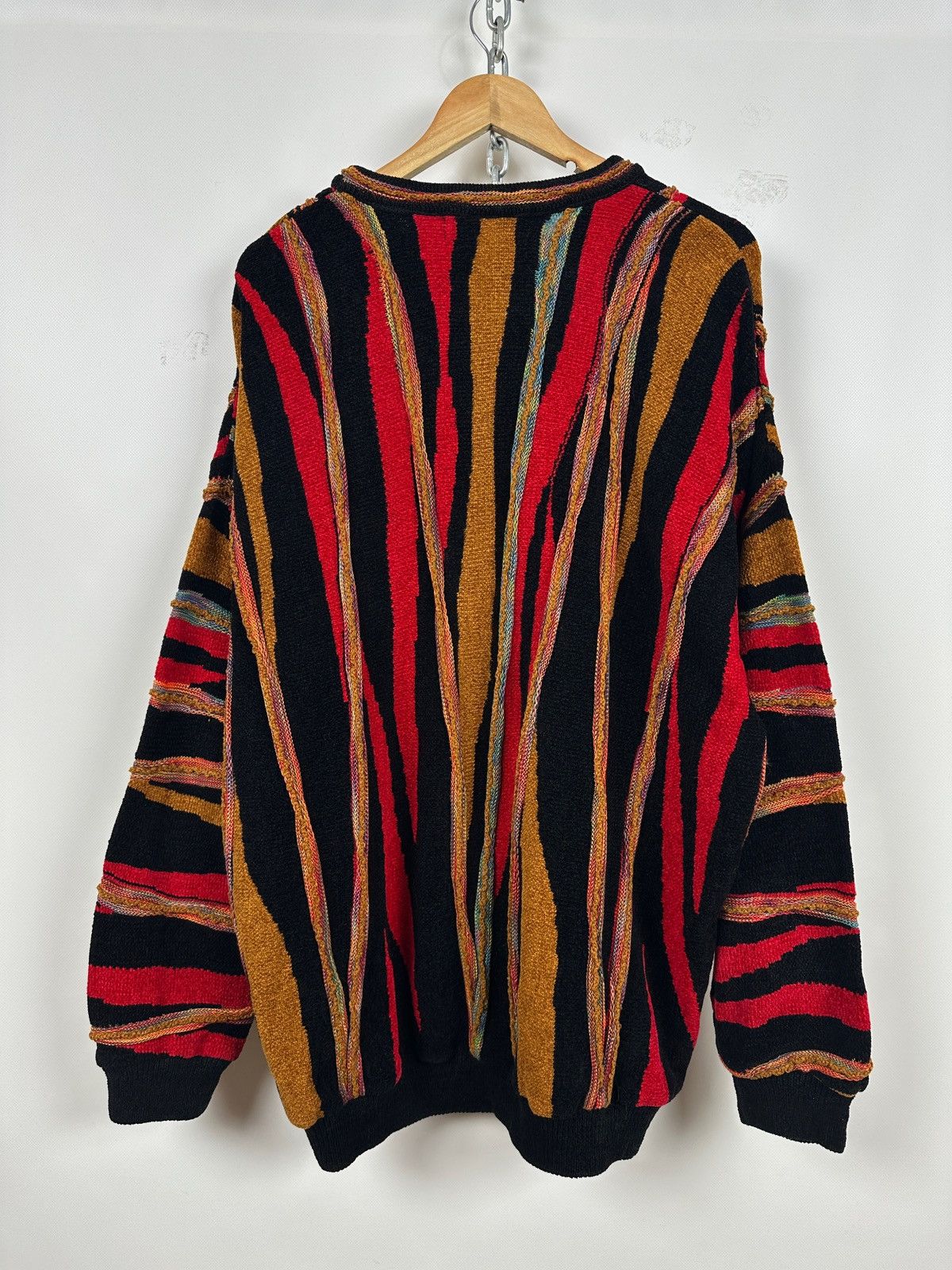 Tundra Canada Vintage Tundra Canada 3D Knit Coogi Style Sweater Size US XXL / EU 58 / 5 - 2 Thumbnail