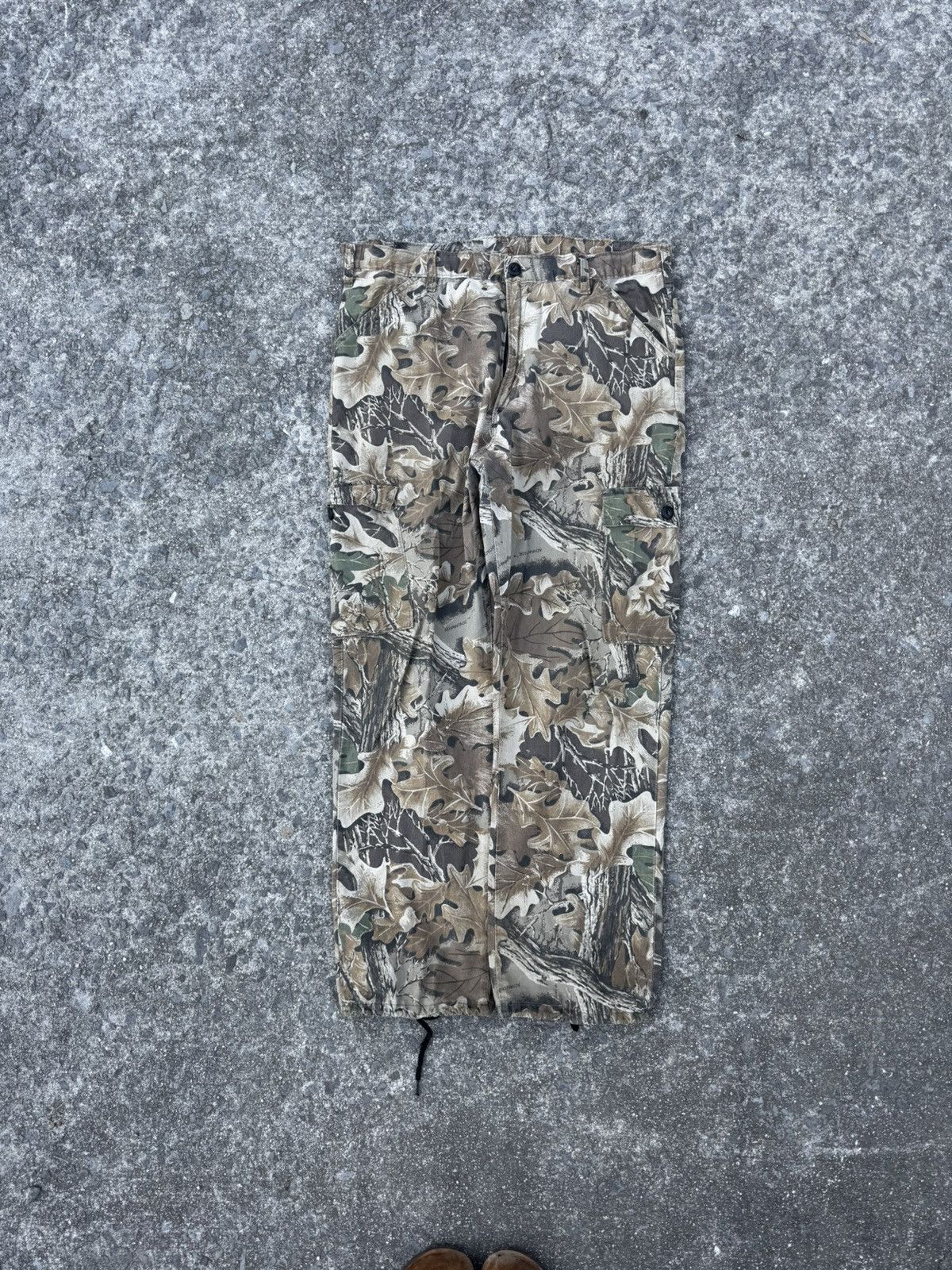Vintage Vintage 90s Realtree camo pants Size US 37 - 2 Thumbnail