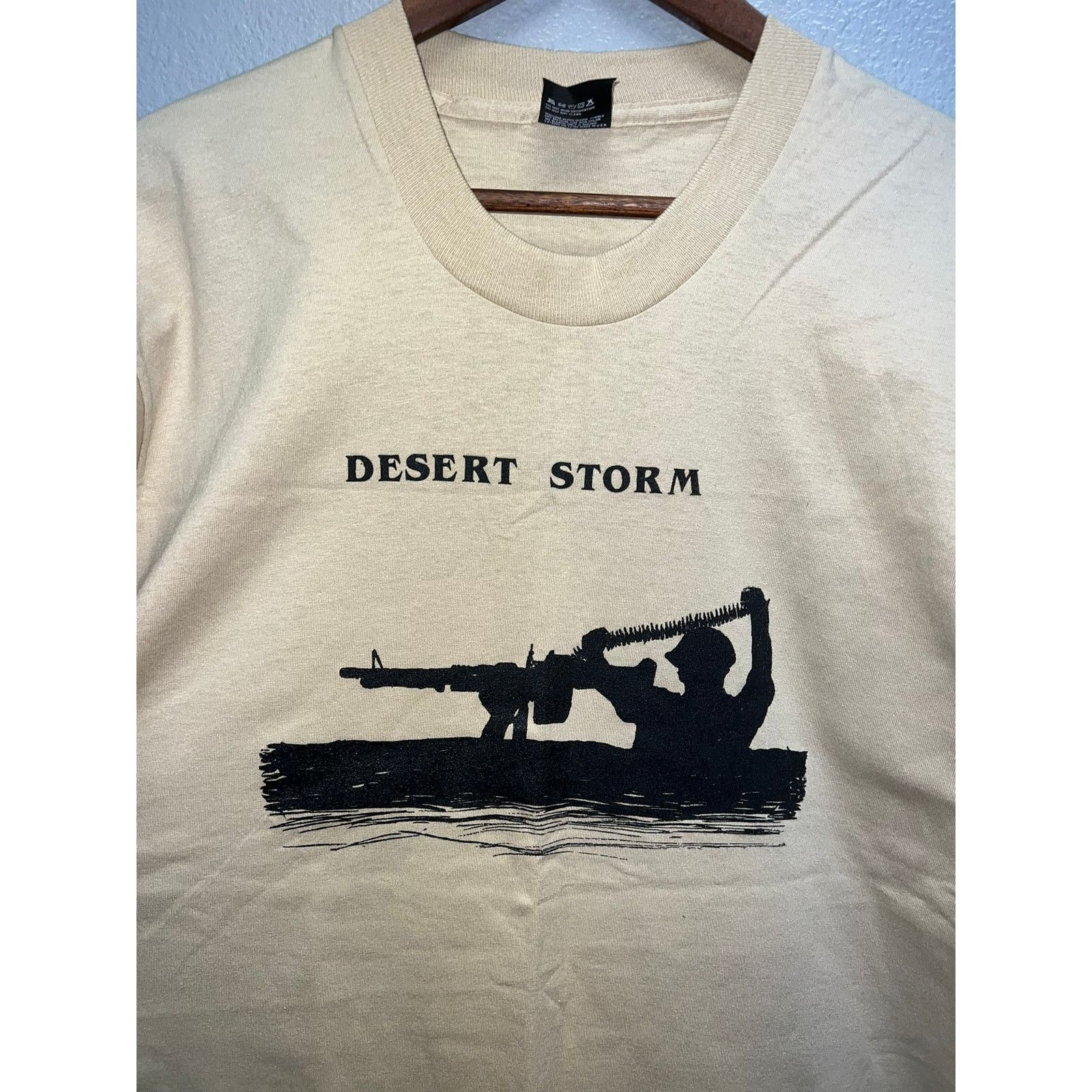 Vintage Vintage Desert Storm Shirt USA Iraq Gulf War Army Tee 90s XL Size US XL / EU 56 / 4 - 2 Thumbnail