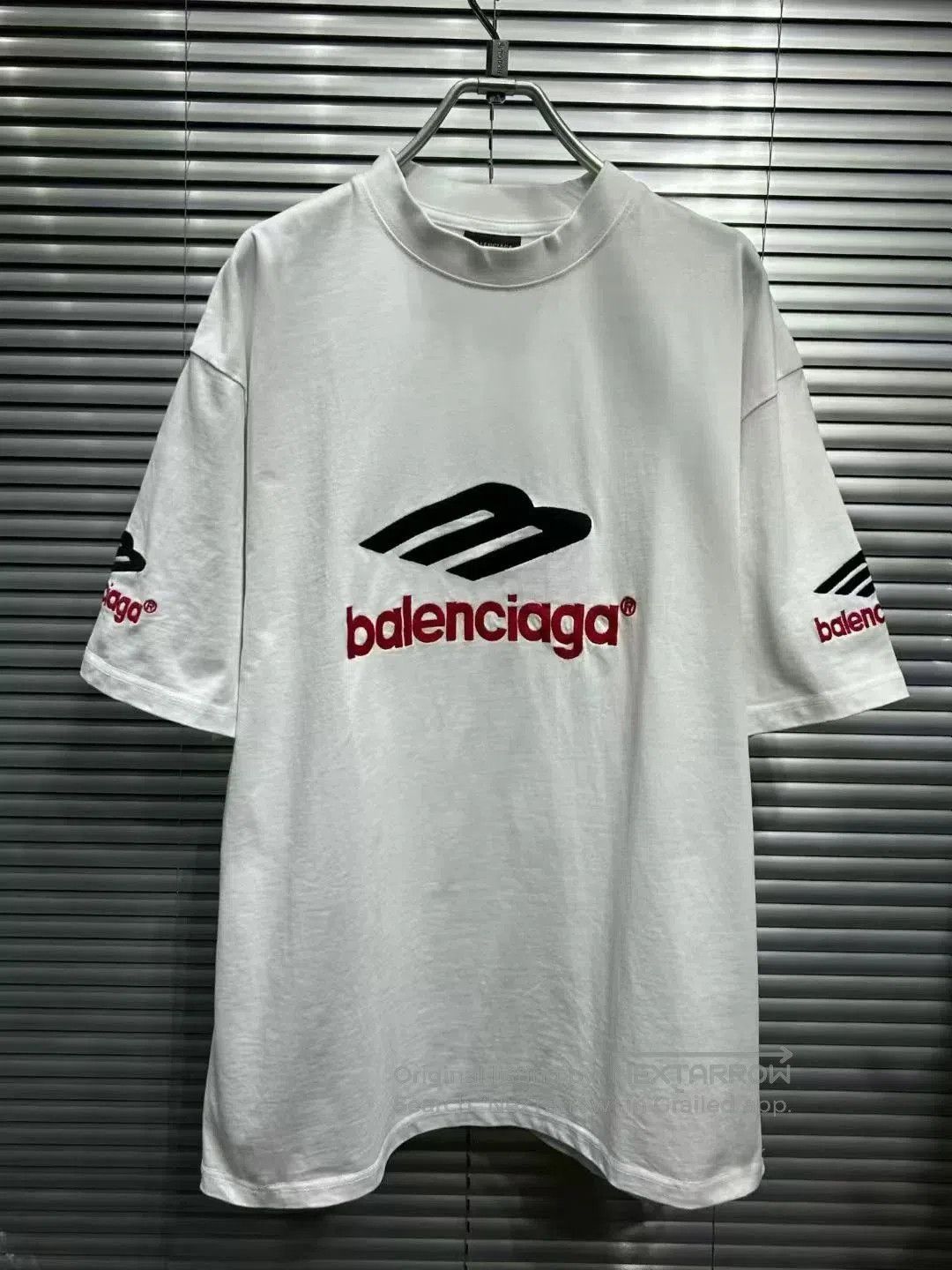 Balenciaga Balenciaga 3B Logo White Short. Size US L / EU 52-54 / 3 - 3 Thumbnail